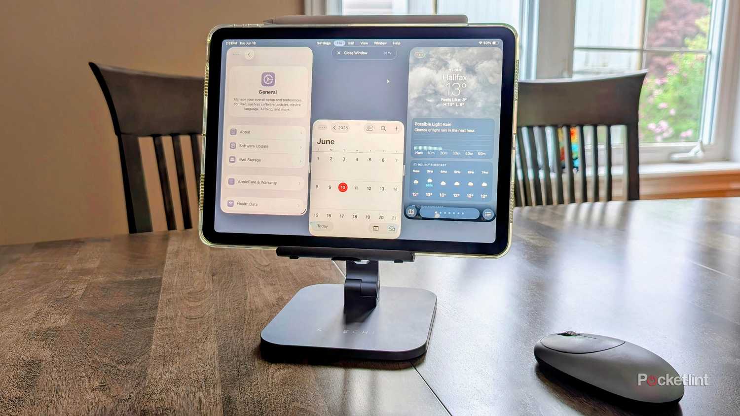 The iPadOS 26 developer beta.
