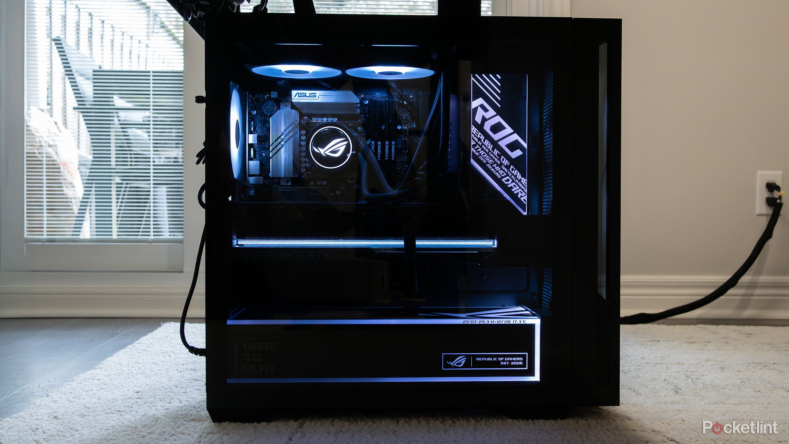 The ROG G700 Gaming PC.