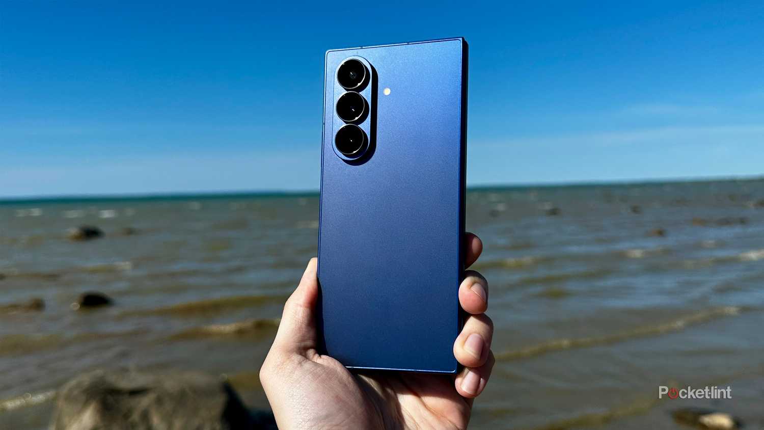 Galaxy Z Fold 7 at the beach.