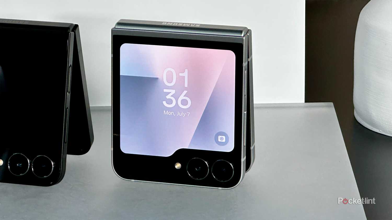 The Samsung Galaxy Z Flip 7 FE.