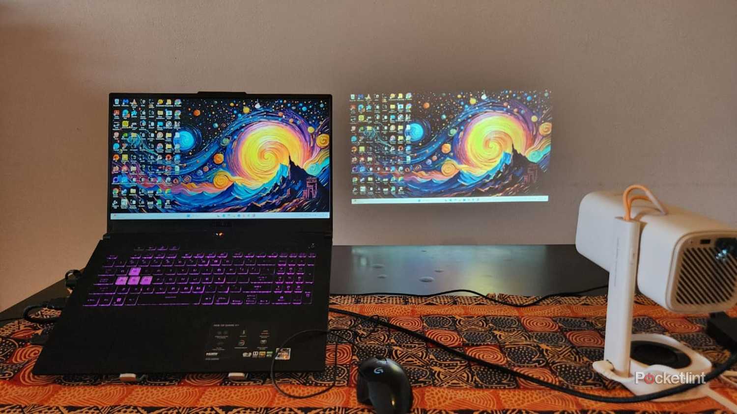Using a projector as a monitor. 