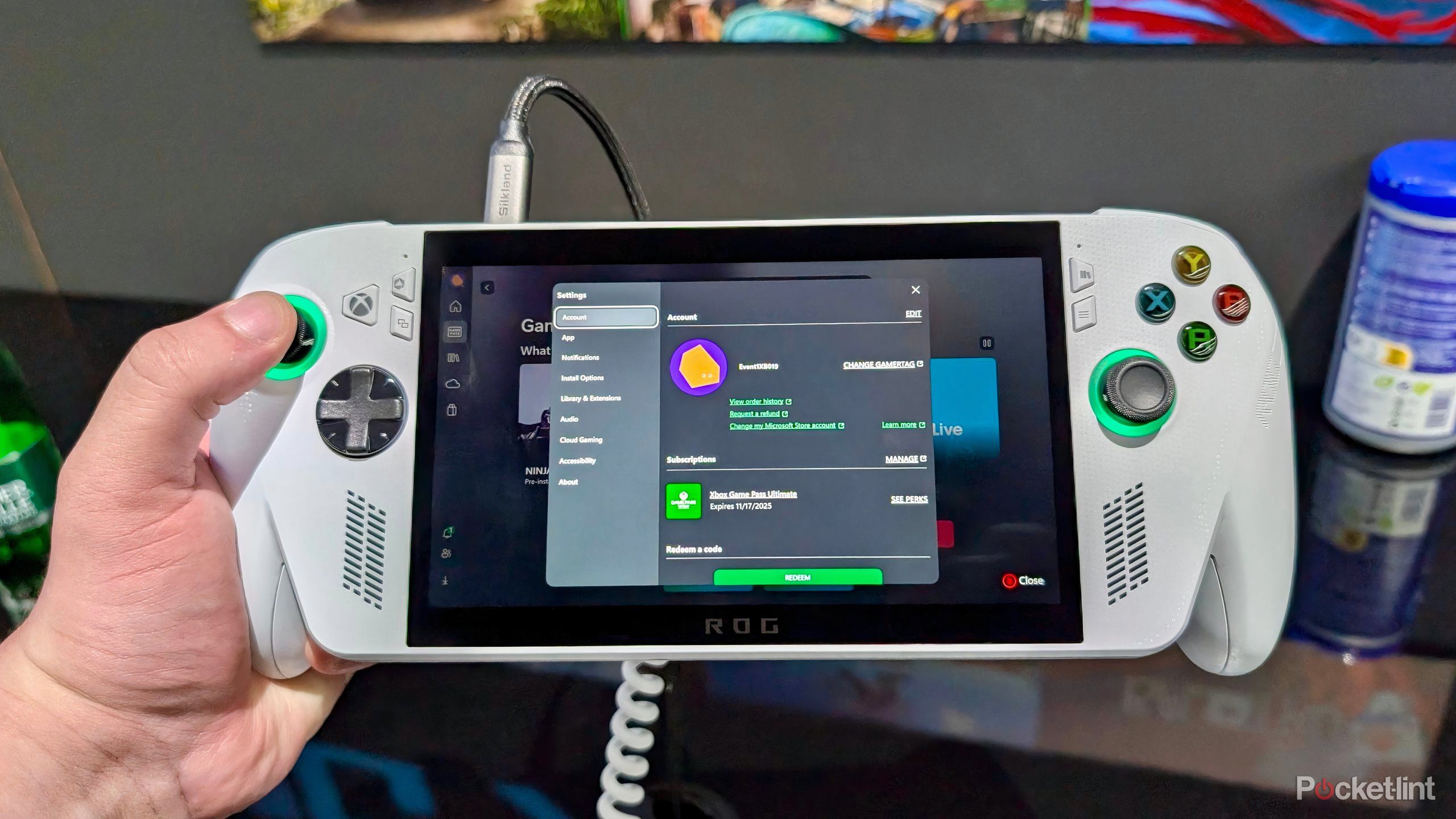 Asus ROG Xbox Ally series 6