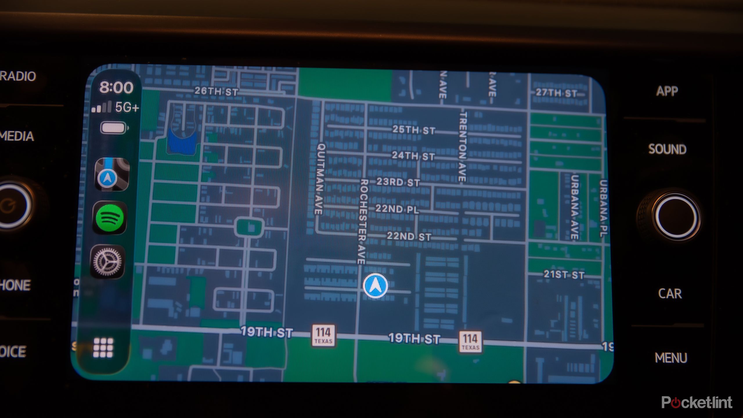 Found a hidden CarPlay feature that keeps me on track during road trips