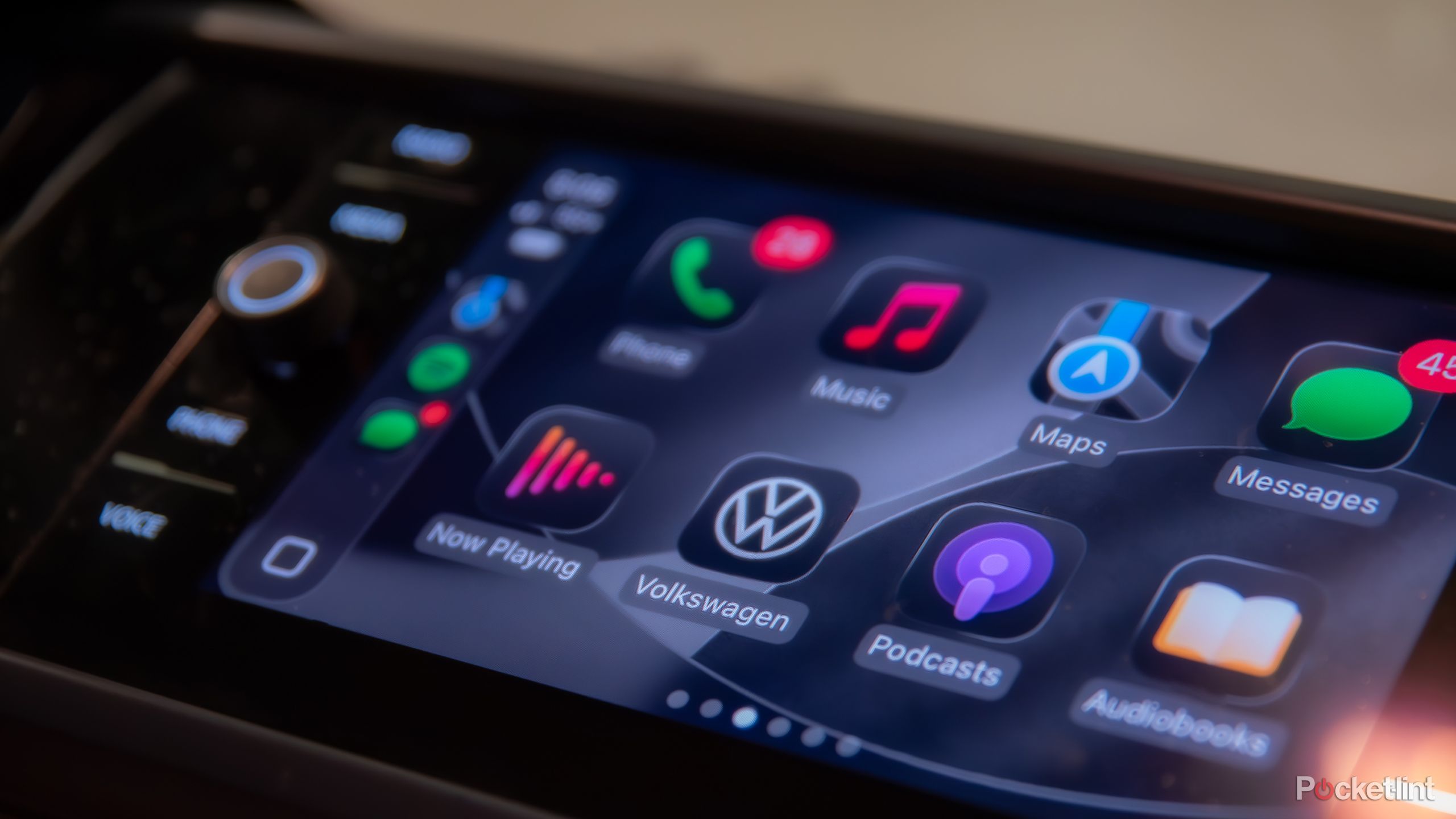 4 Apple CarPlay issues drivers can’t stand anymore
