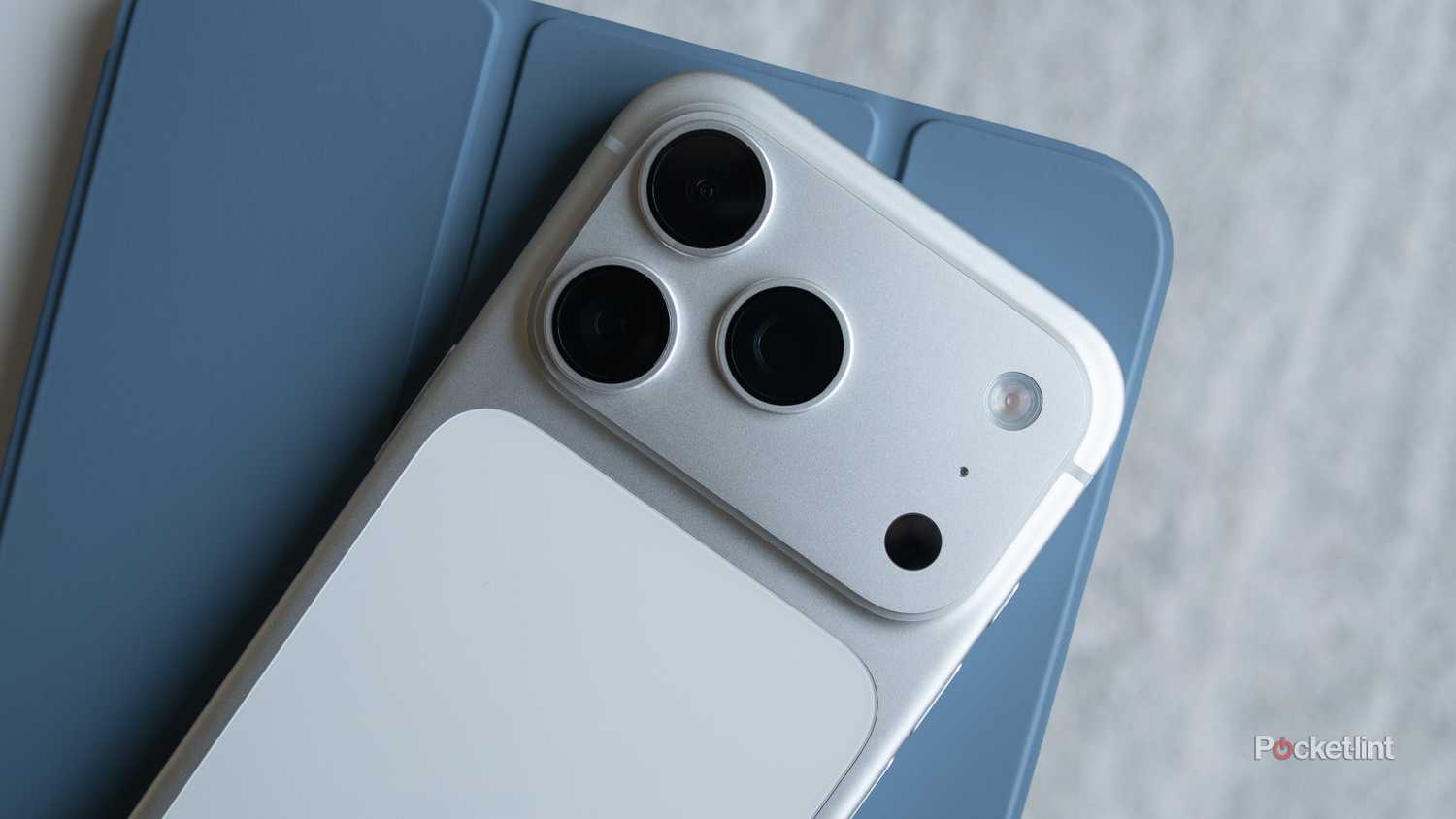 iPhone 17 Pro camera bump
