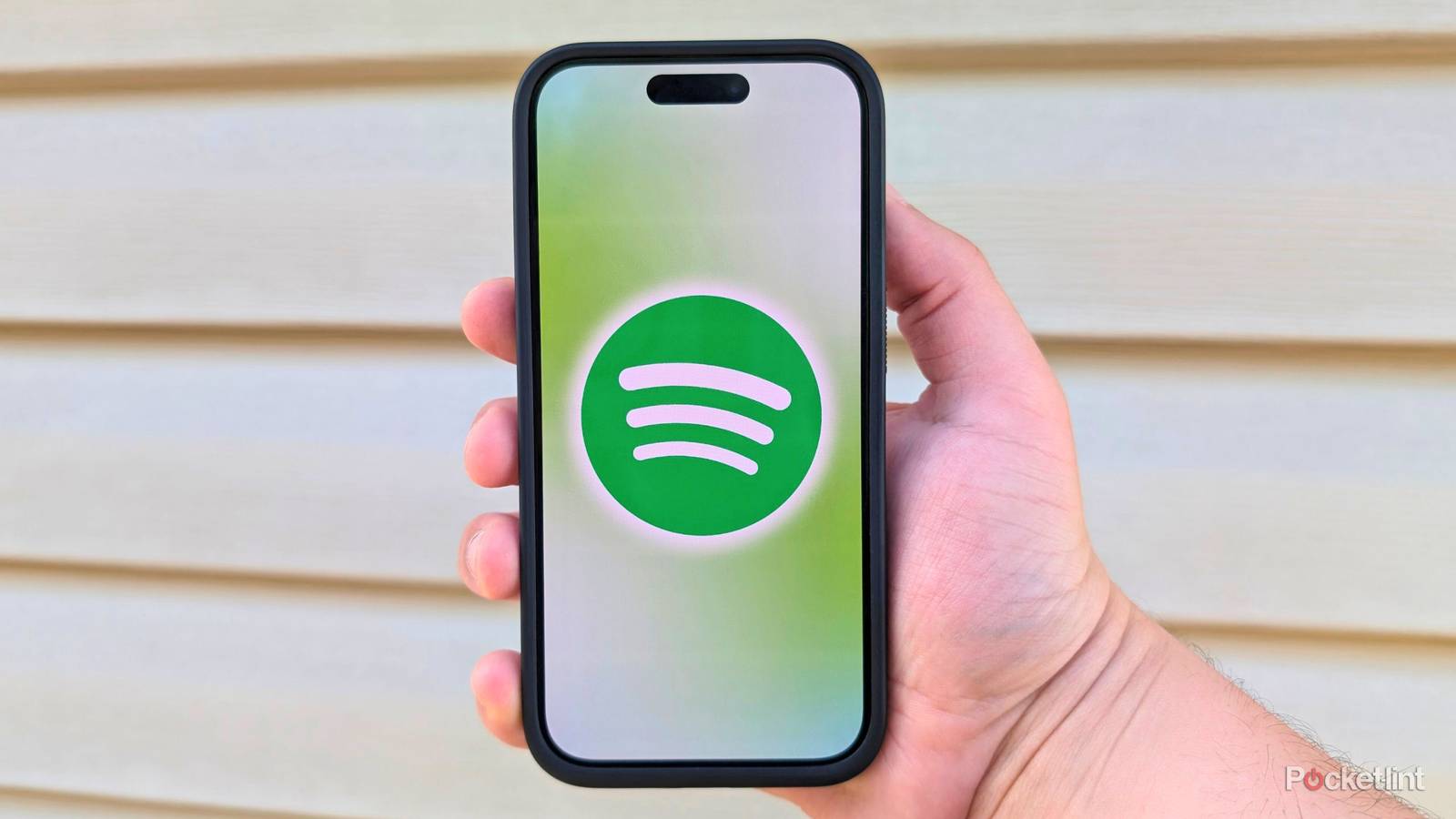 I'm tired of waiting for Spotify to fix its broken shuffle
