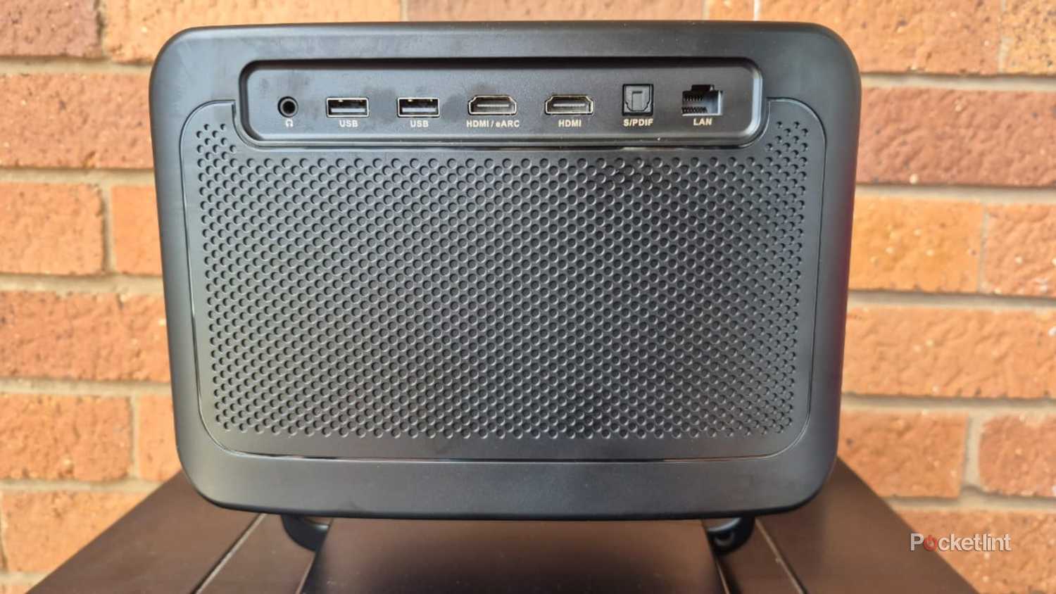 Dangbei DBOX02 Pro back view