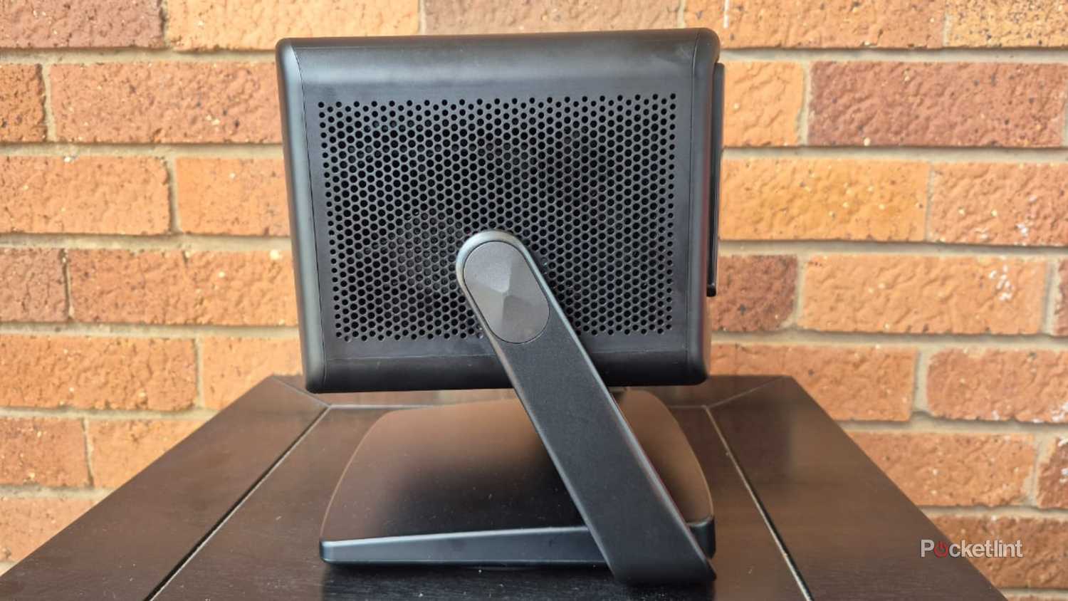 Dangbei DBOX02 Pro side view right.