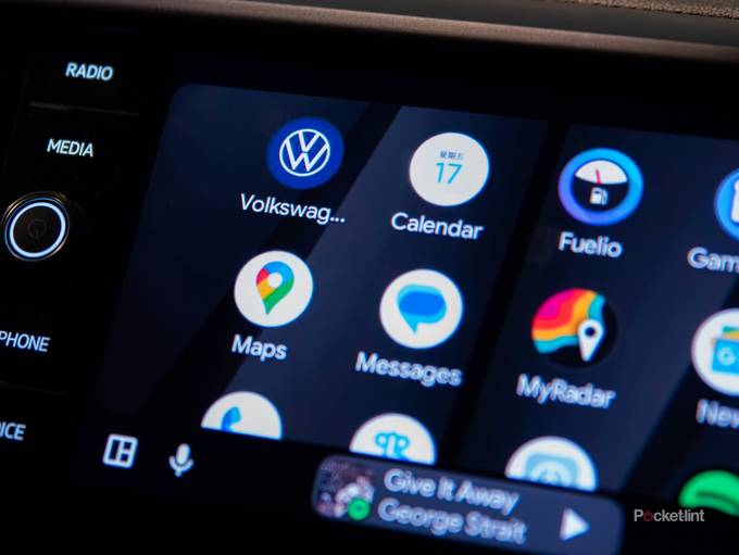 How to change your Android Auto view