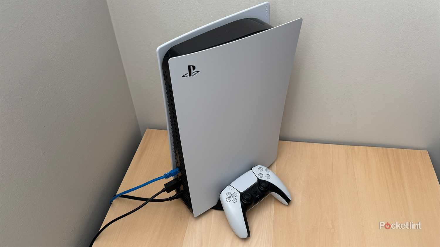 PS5 با اترنت متصل است.