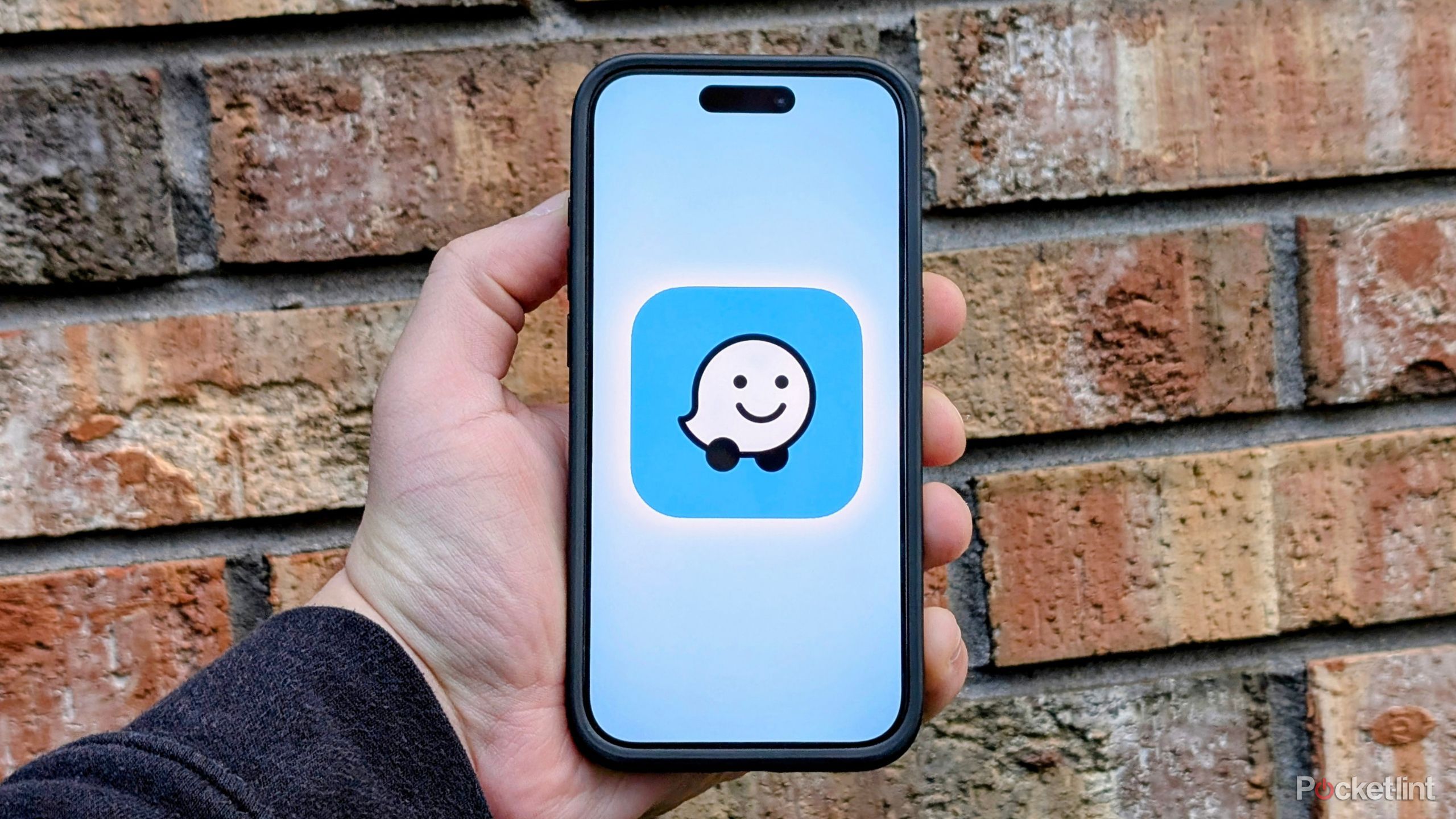 Waze hero image