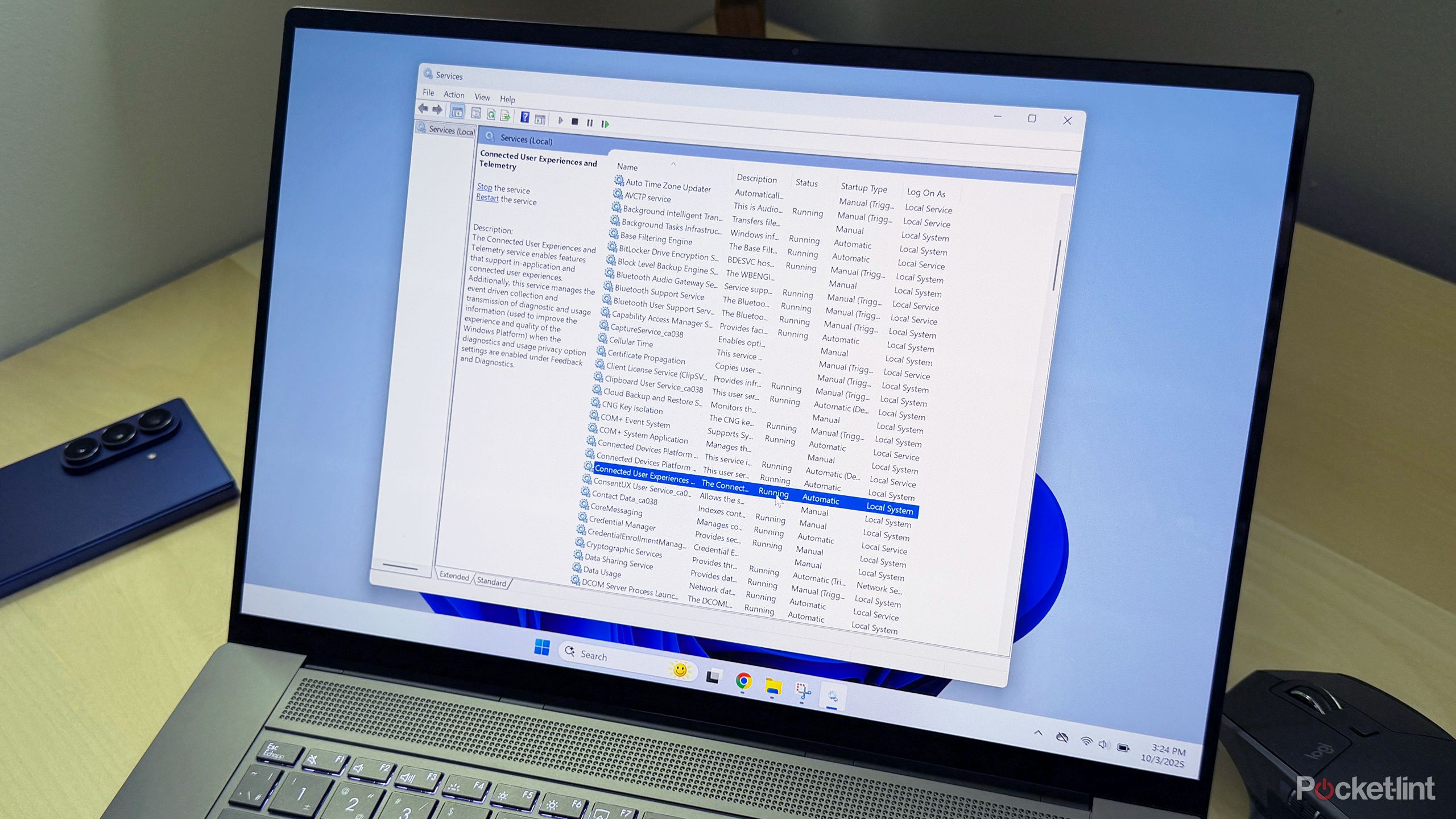 Services app on Windows 11.