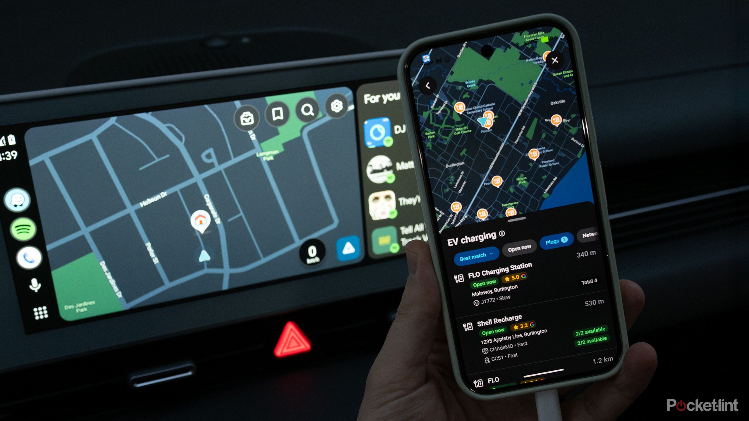 Waze running on Android Auto 