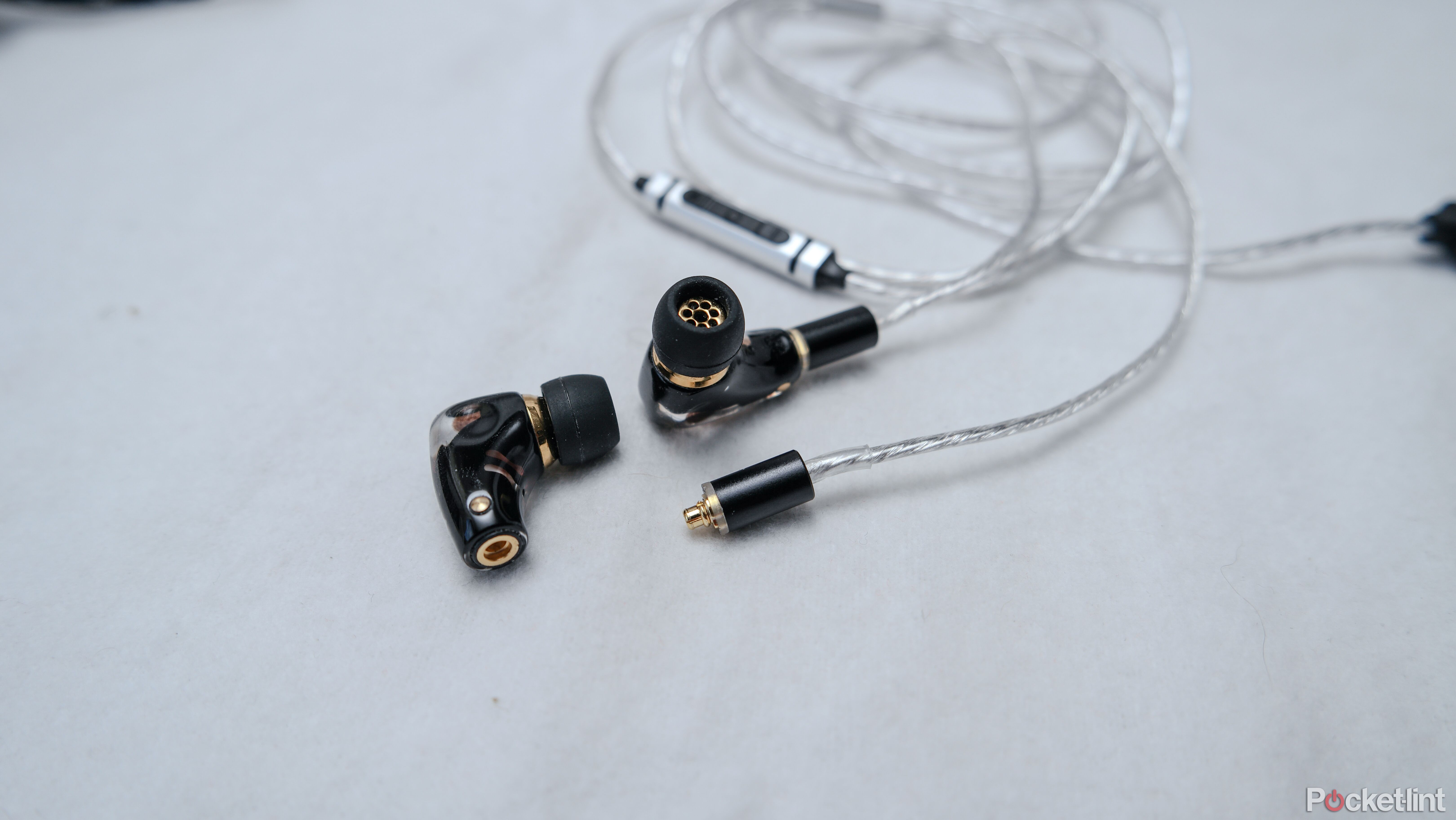Campfire Audio Axion showing the connector and inline microphone