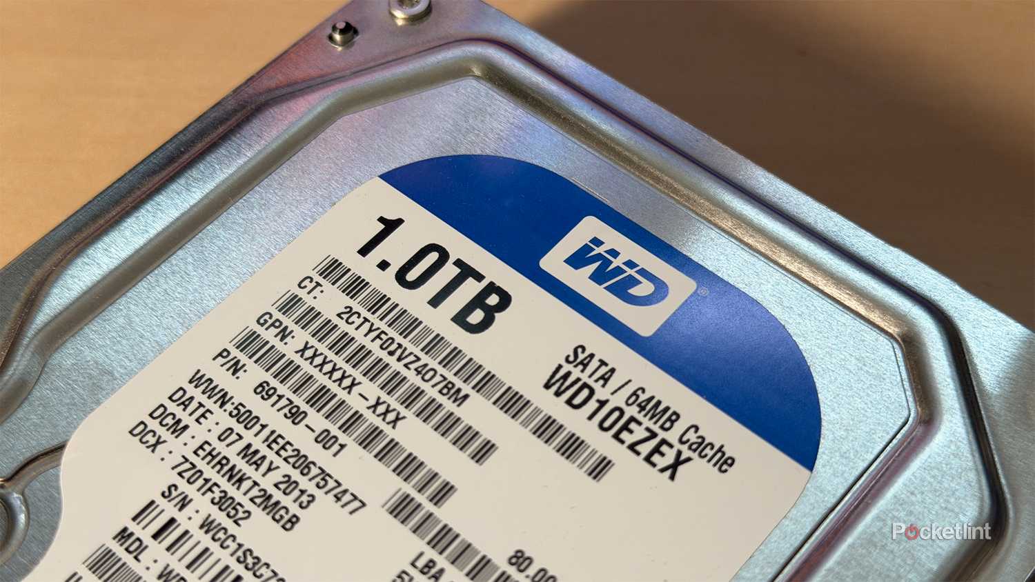 WB Blue 1TB hard drive.
