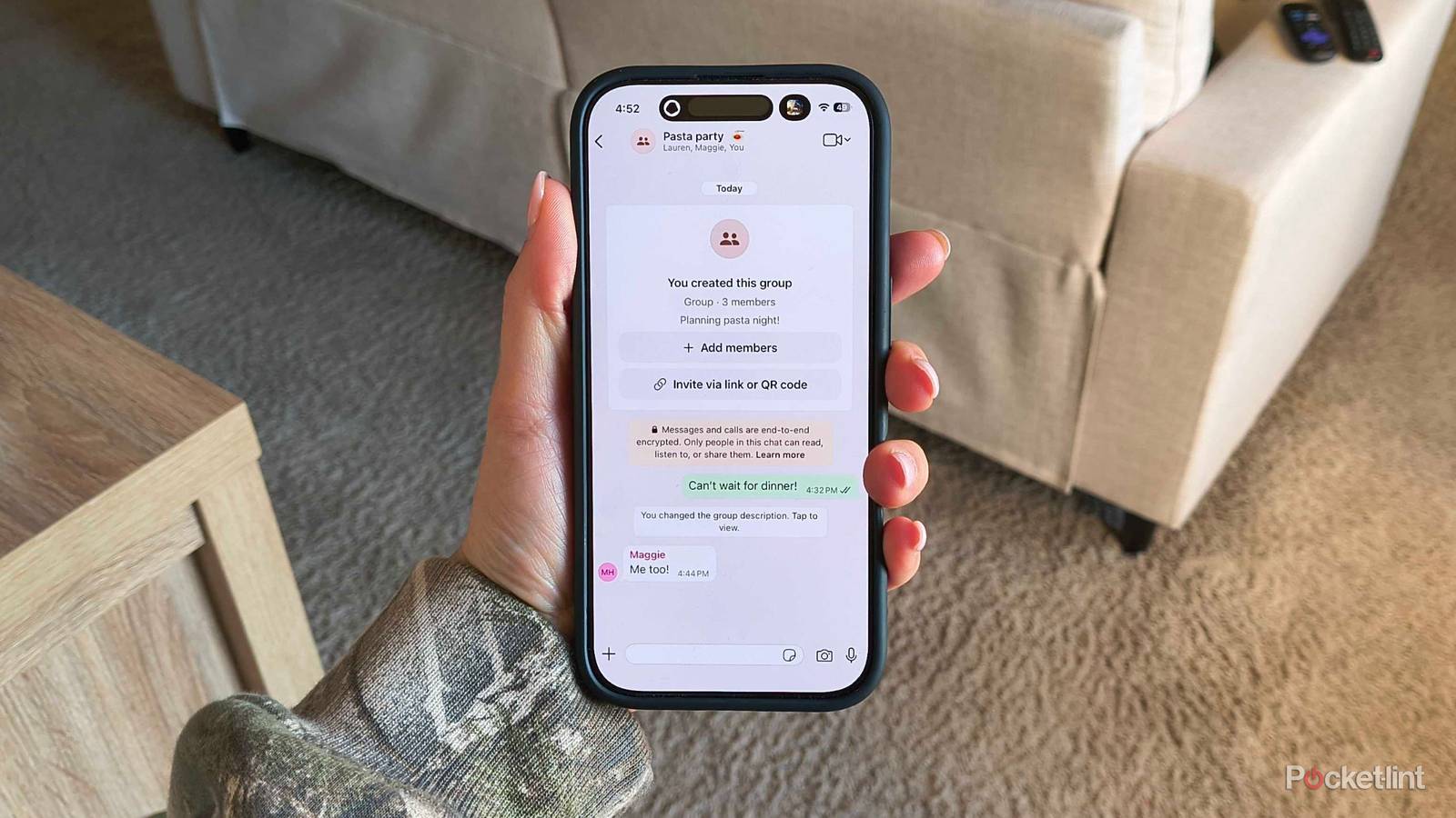 Leaving WhatsApp menu on an iPhone