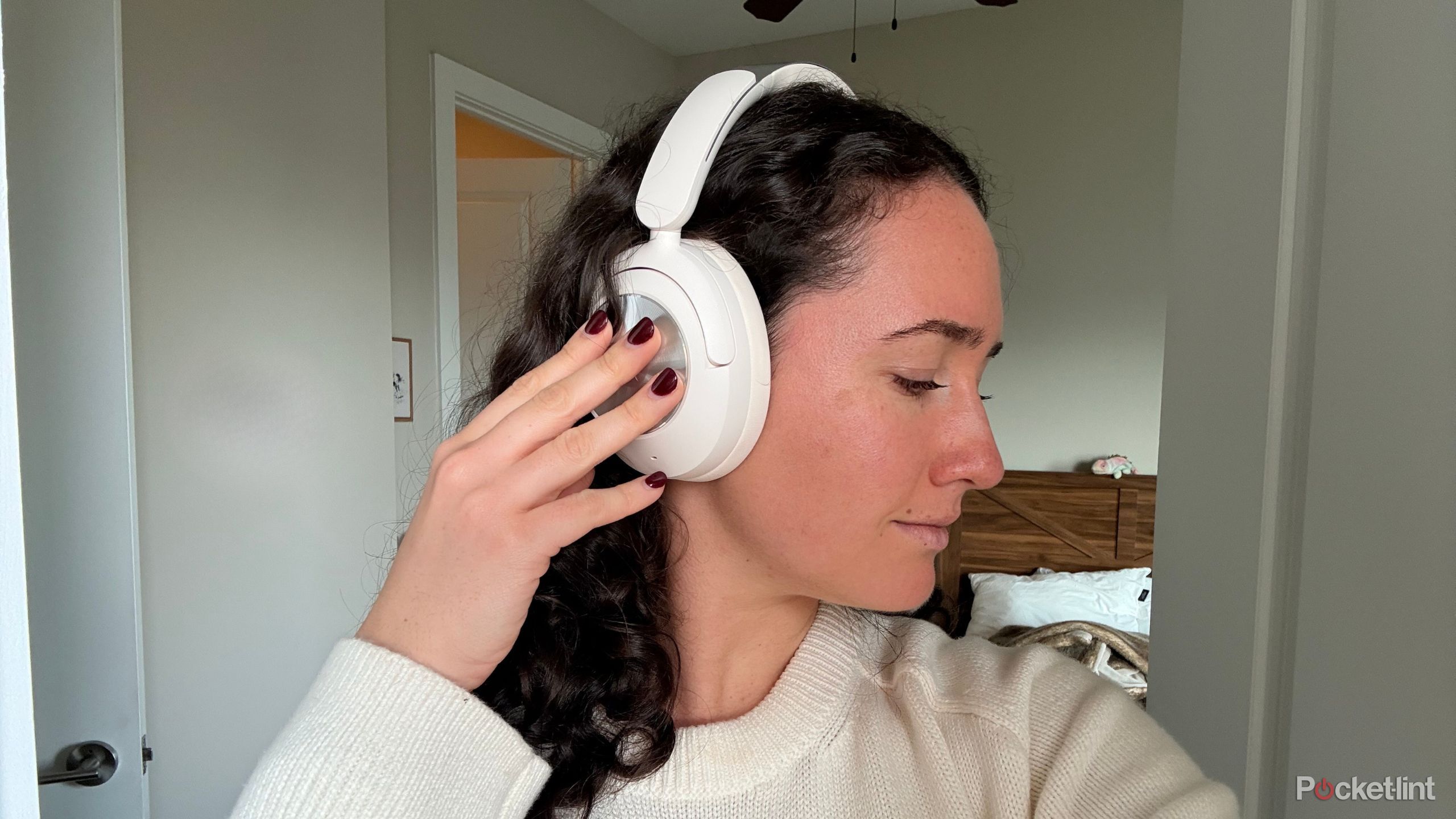 A woman wearing headphones. 