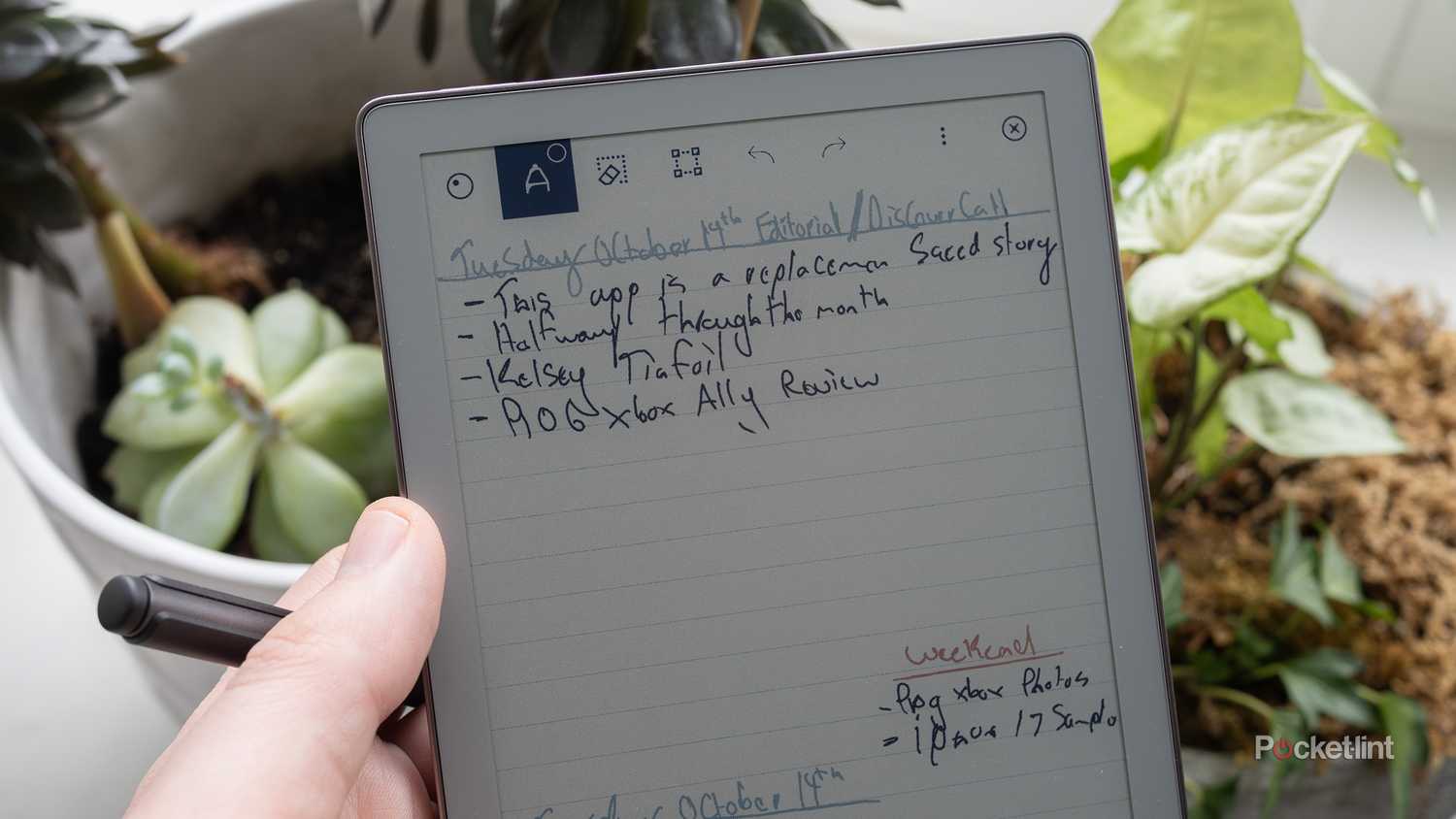 Looking at the reMarkable Paper Pro Move's colored writing