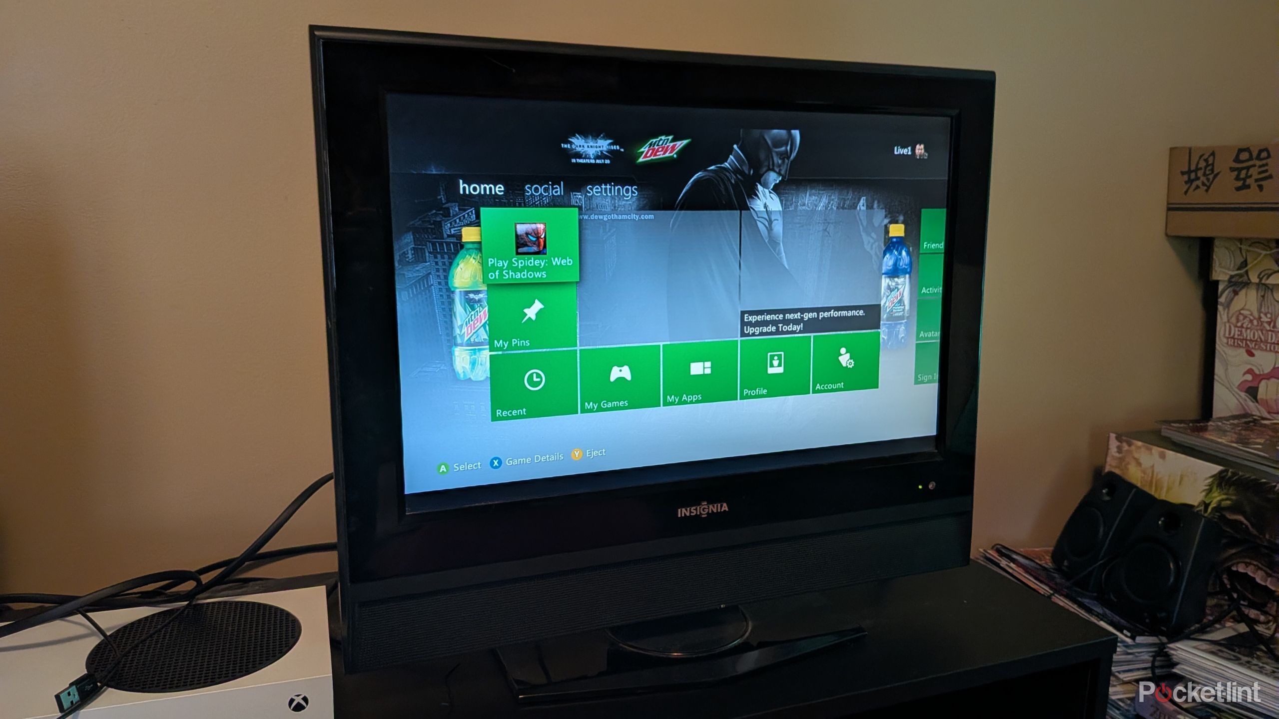 This old TV is perfect for all my consoles