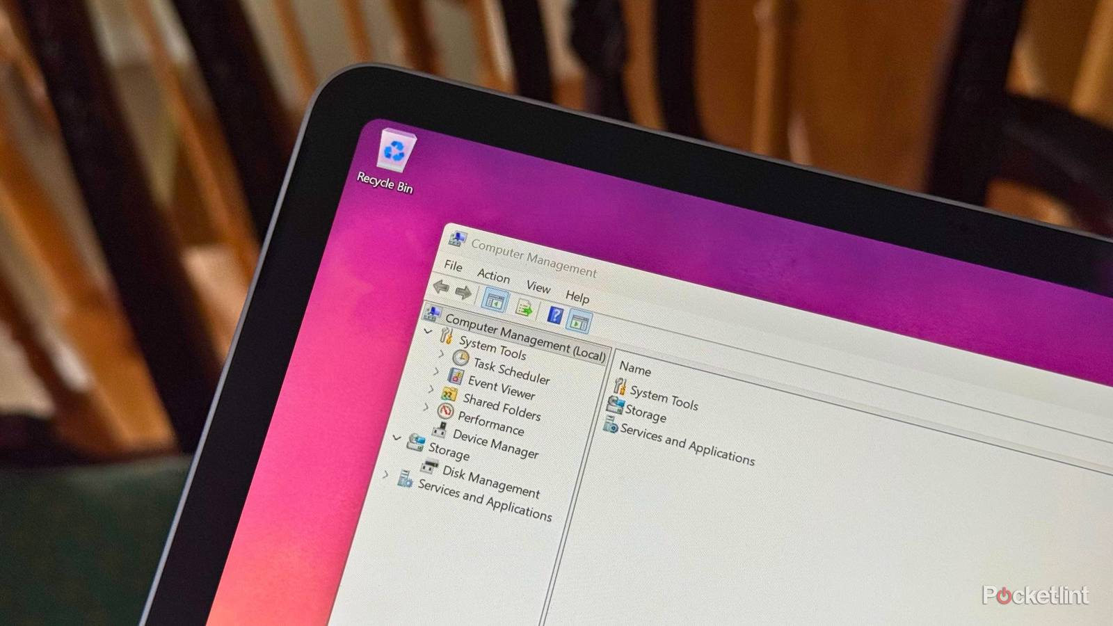 Windows 11 with a Computer Management window on screen.