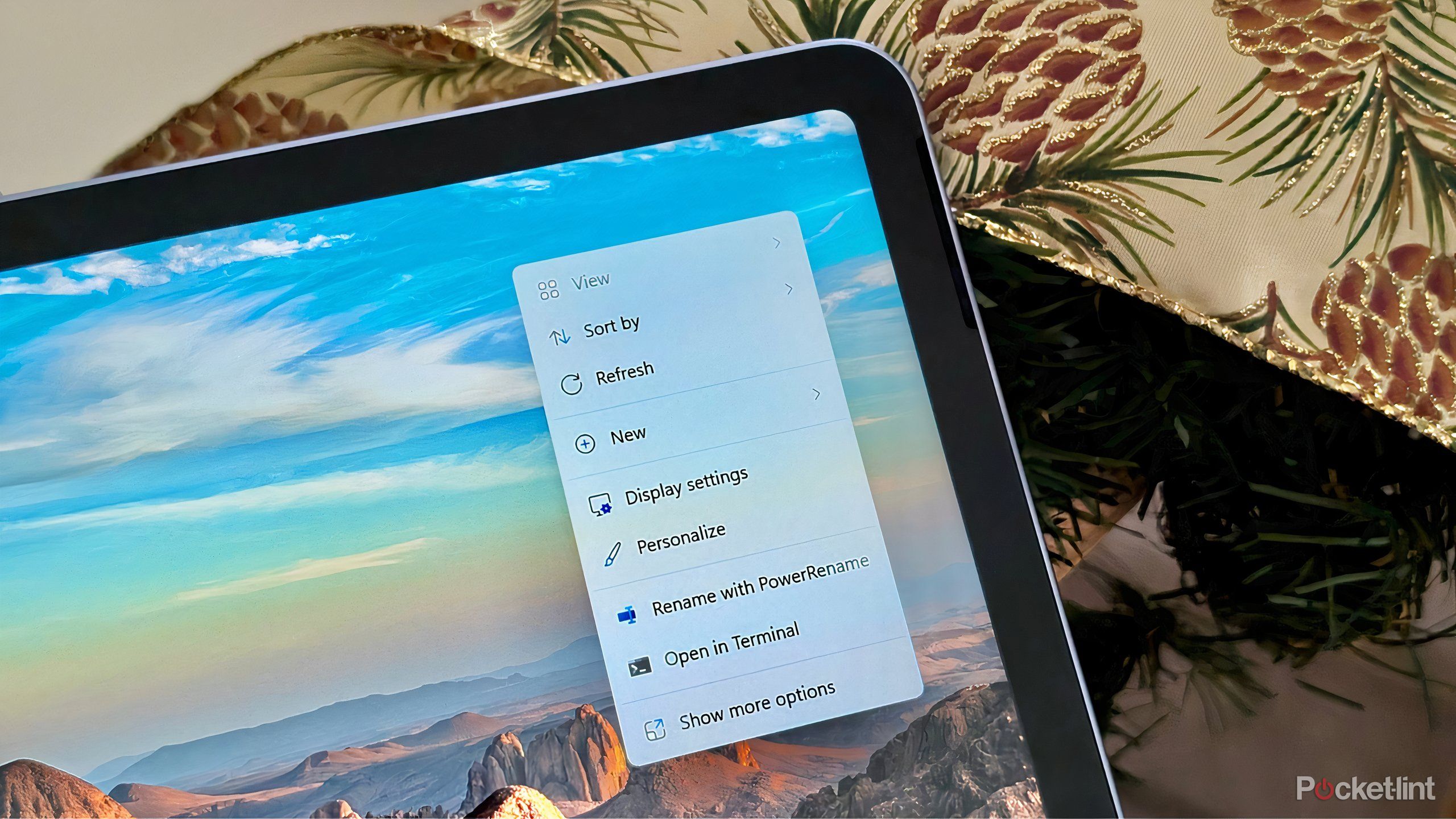 Windows 11 desktop context menu
