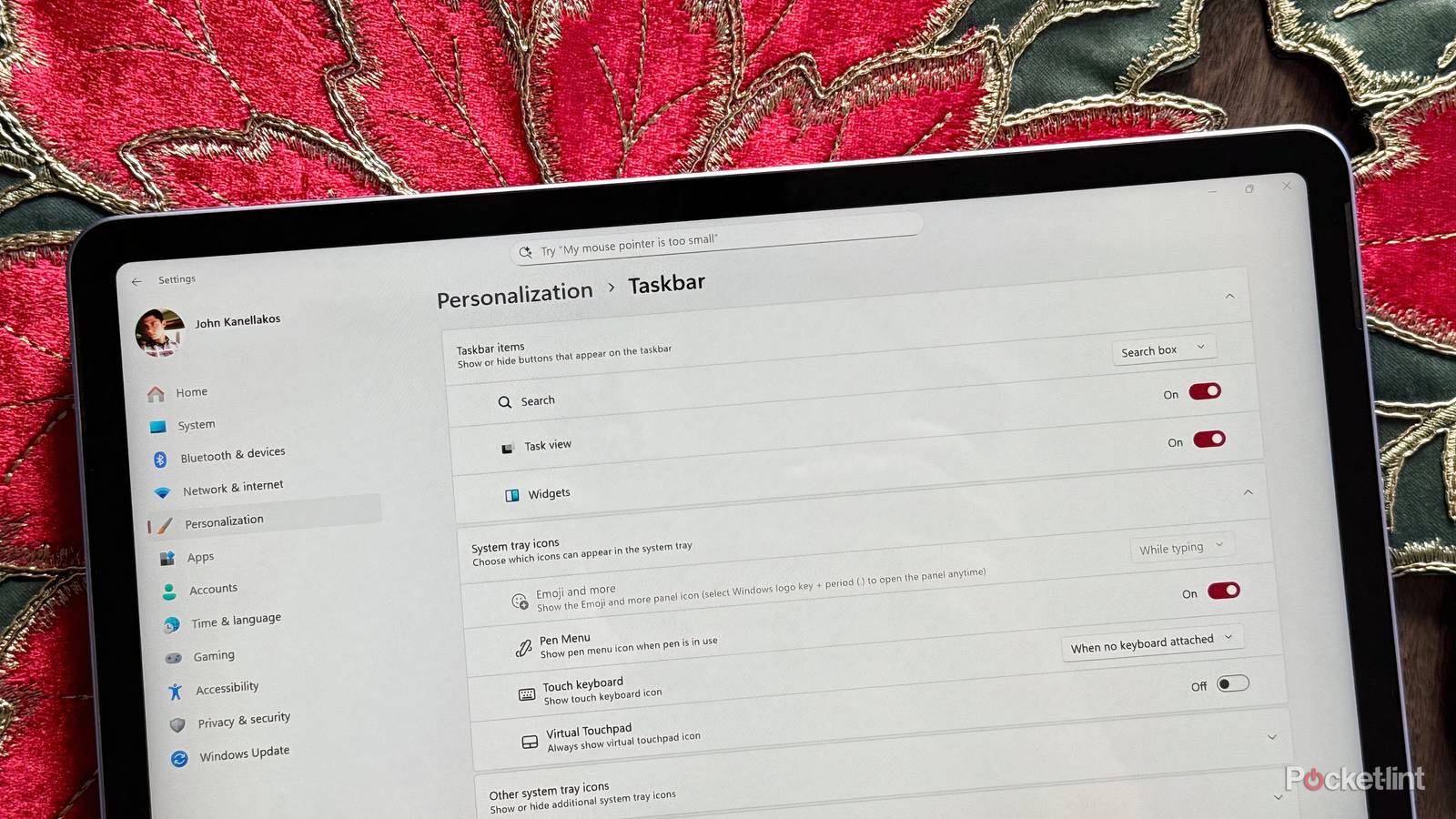 5 Windows 11 taskbar tricks I use I use to make the perfect PC setup