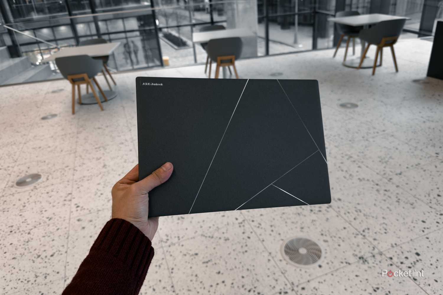 ASUS-Zenbook-S14-in-hand-closed