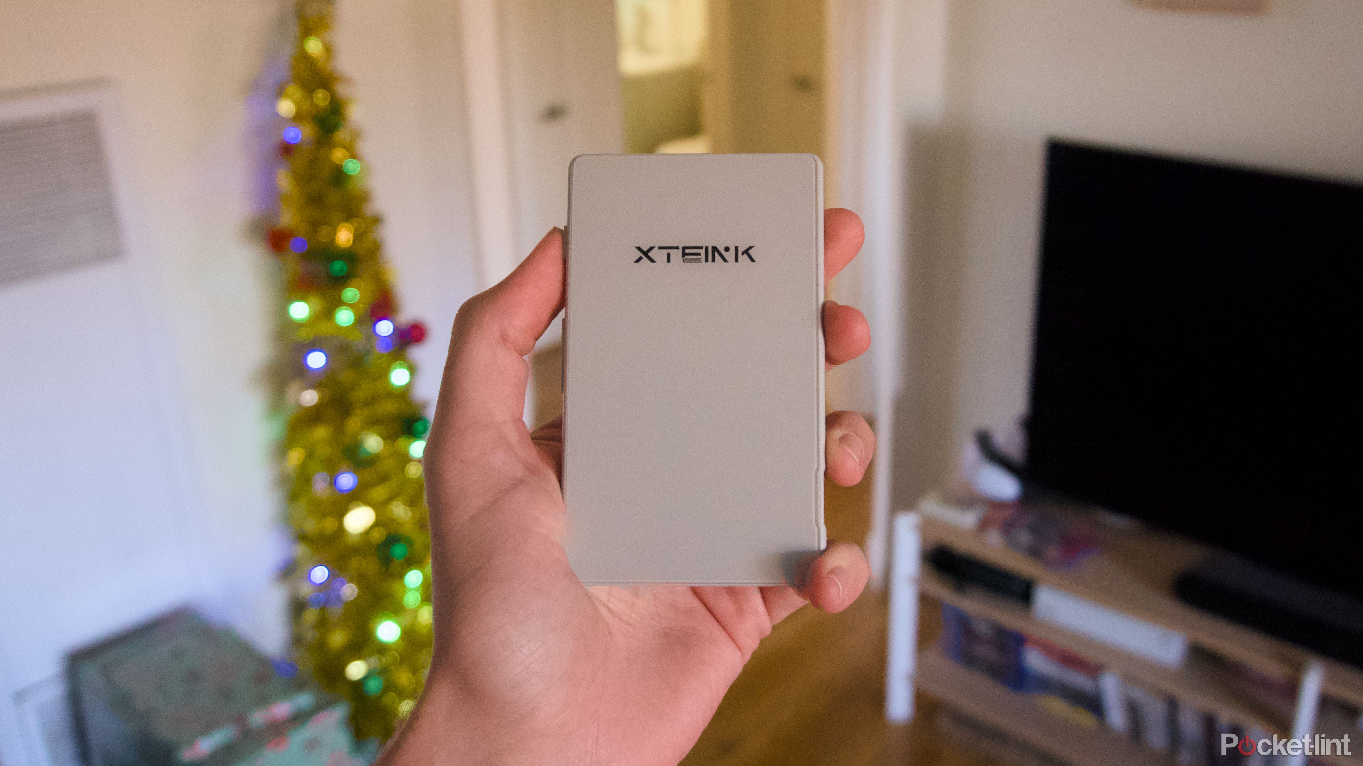 This tiny e-reader is so small it might get lost in your pocket