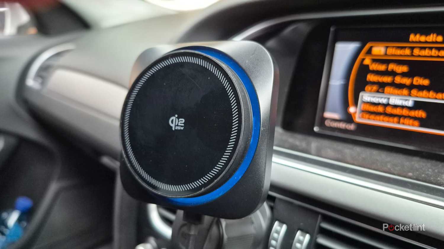 ESR Magnetic Car Charger Blue light