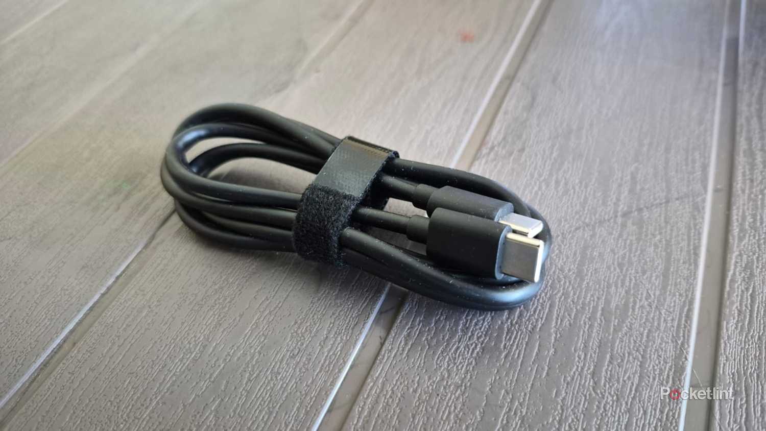 ESR Magnetic Car Charging cable