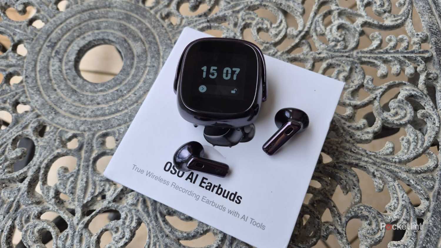 OSO AI Earbuds box and charging case