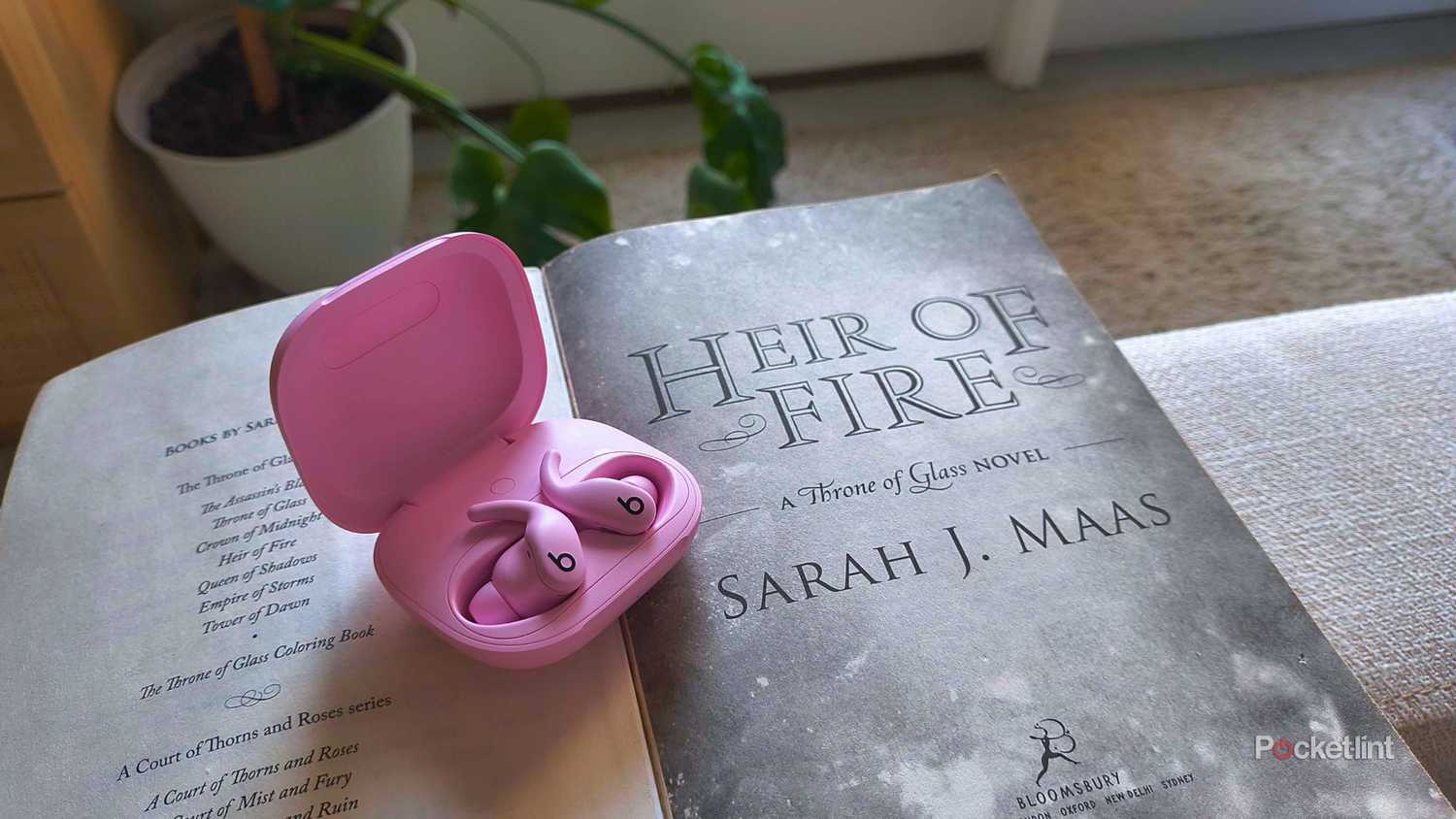 Heir of Fire and headphones. 