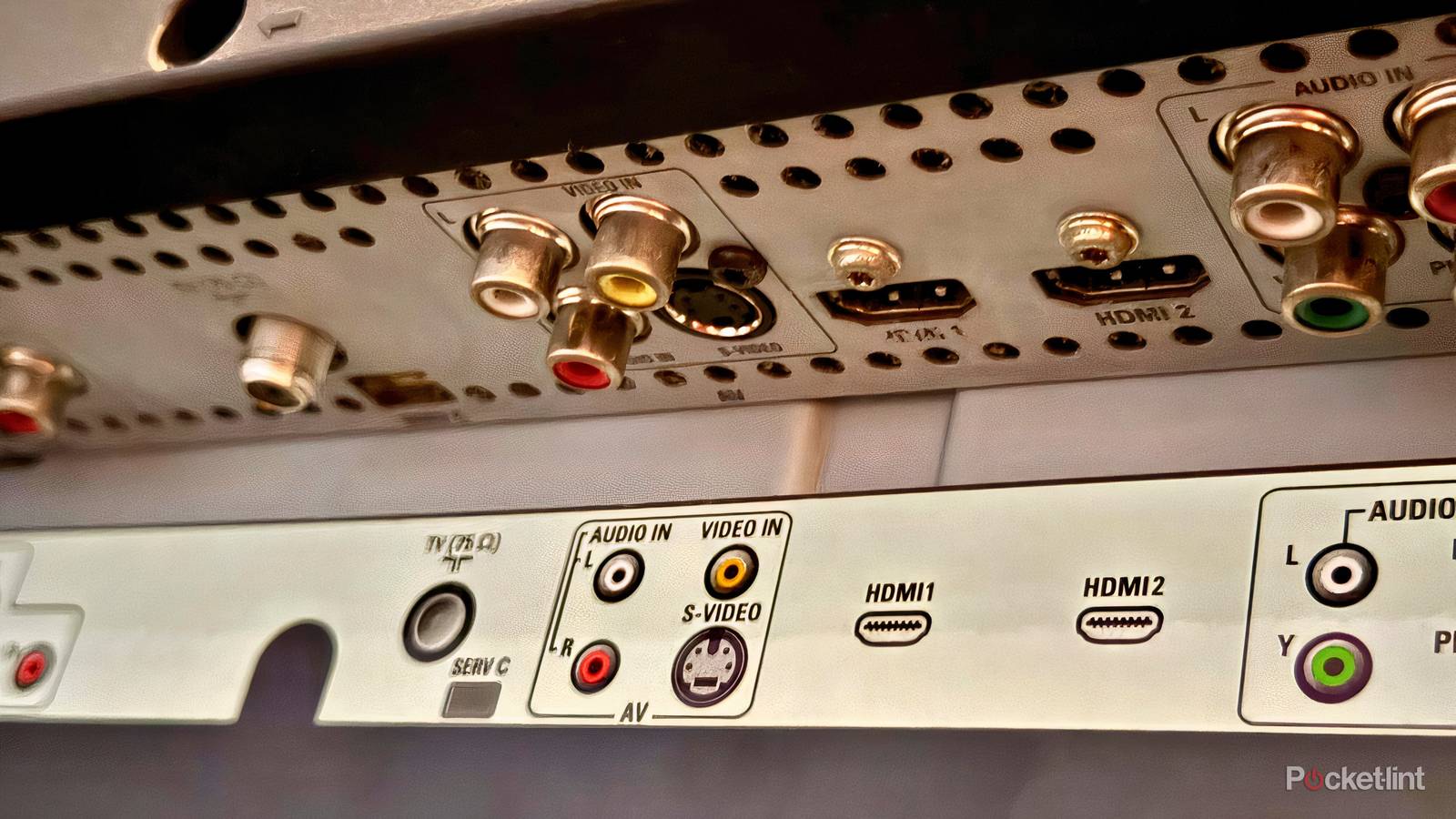 3 old-school devices that I refuse to unplug from my TV 3 old-school devices that I refuse to unplug from my TV