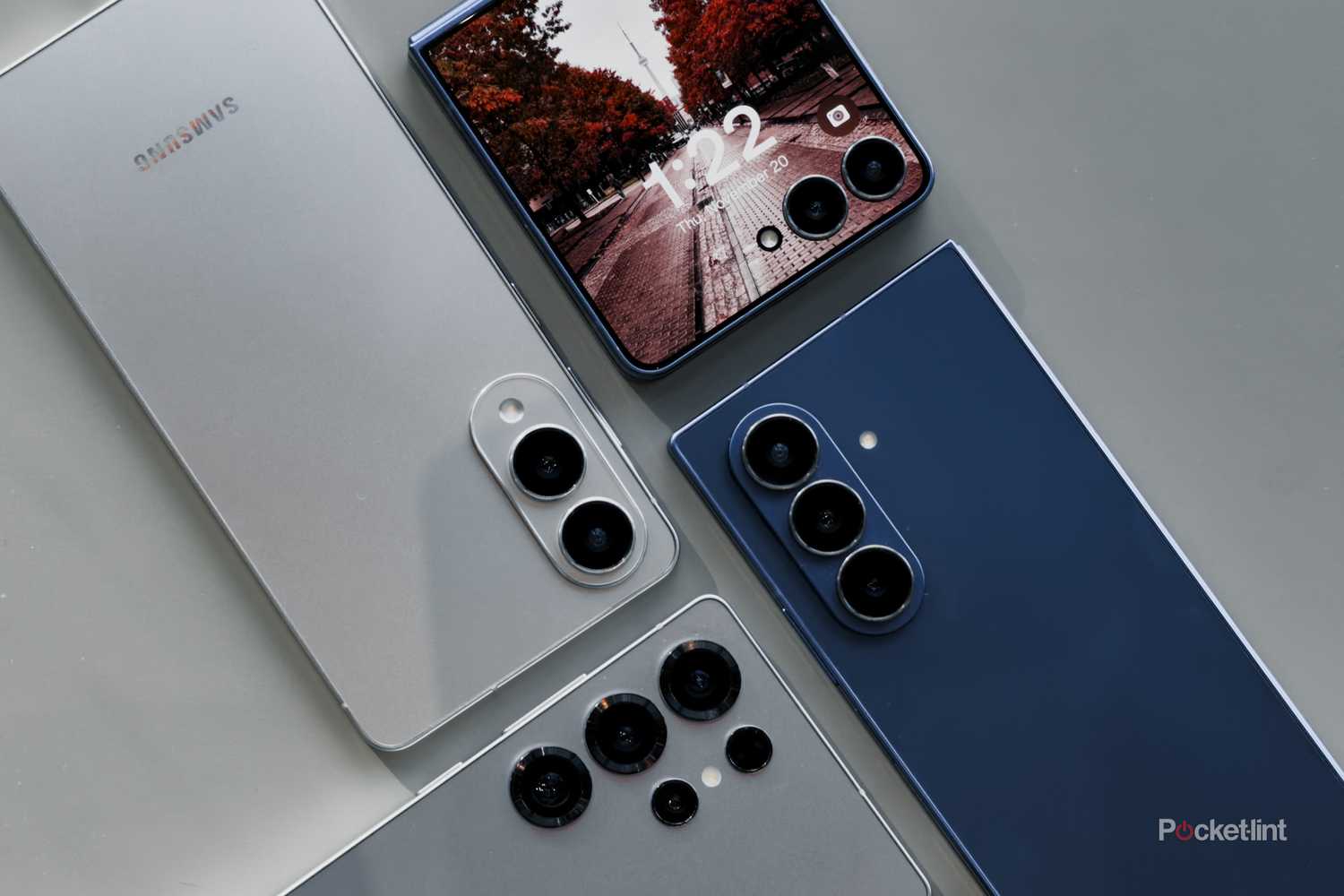 Samsung Galaxy S25 Ultra, Fold7, Flip7, and S25 Edge on grey table