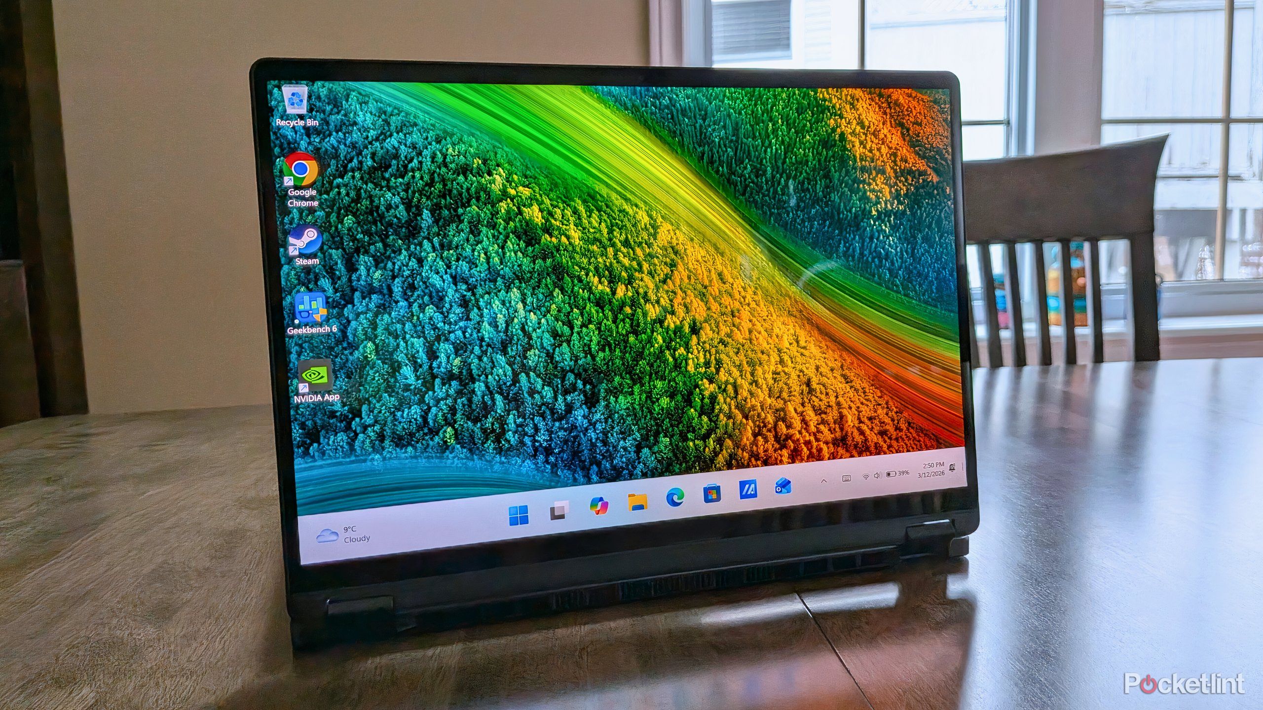 This ASUS ProArt laptop makes both the creator and the gamer