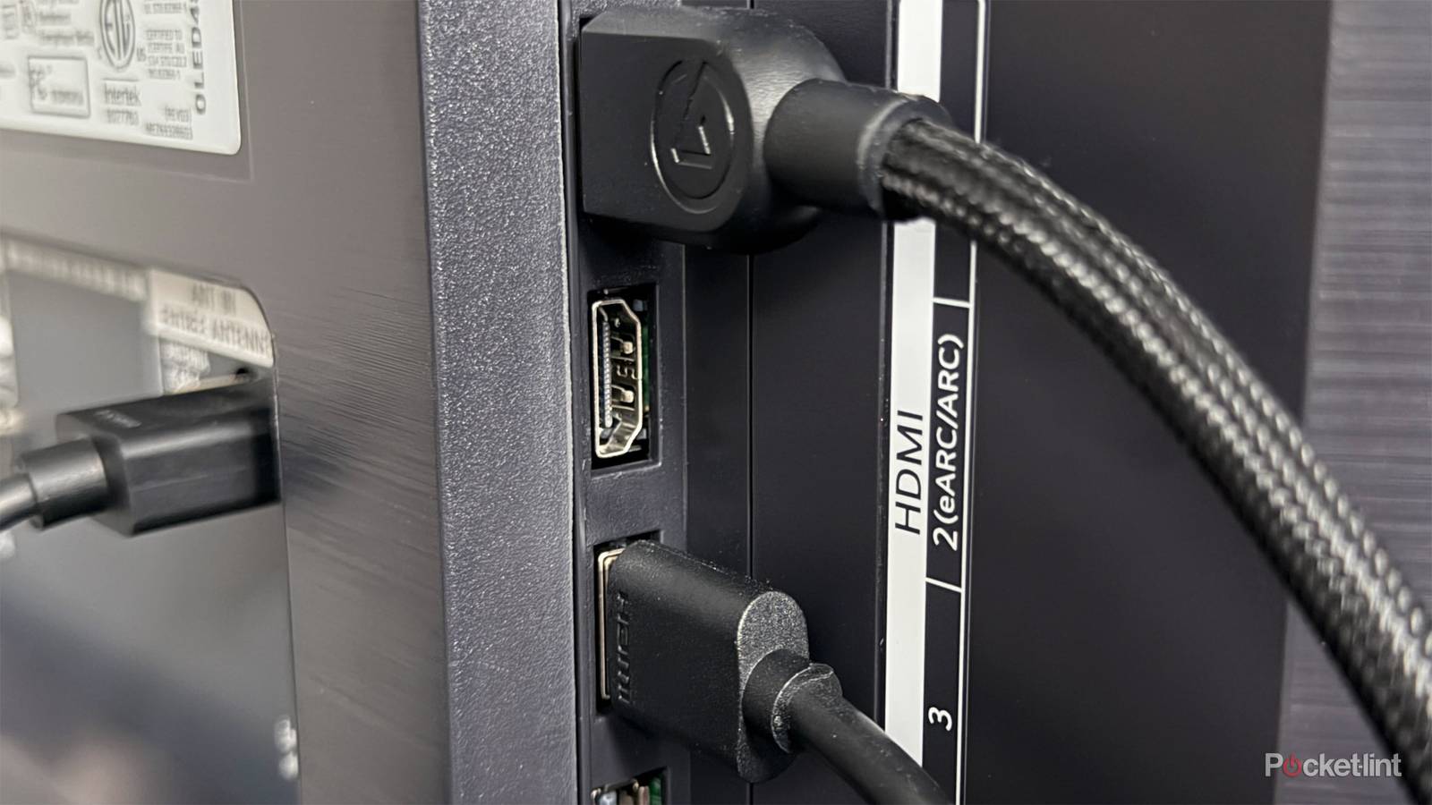 HDMI ports are disappearing from high-end TVs HDMI ports are disappearing from high-end TVs