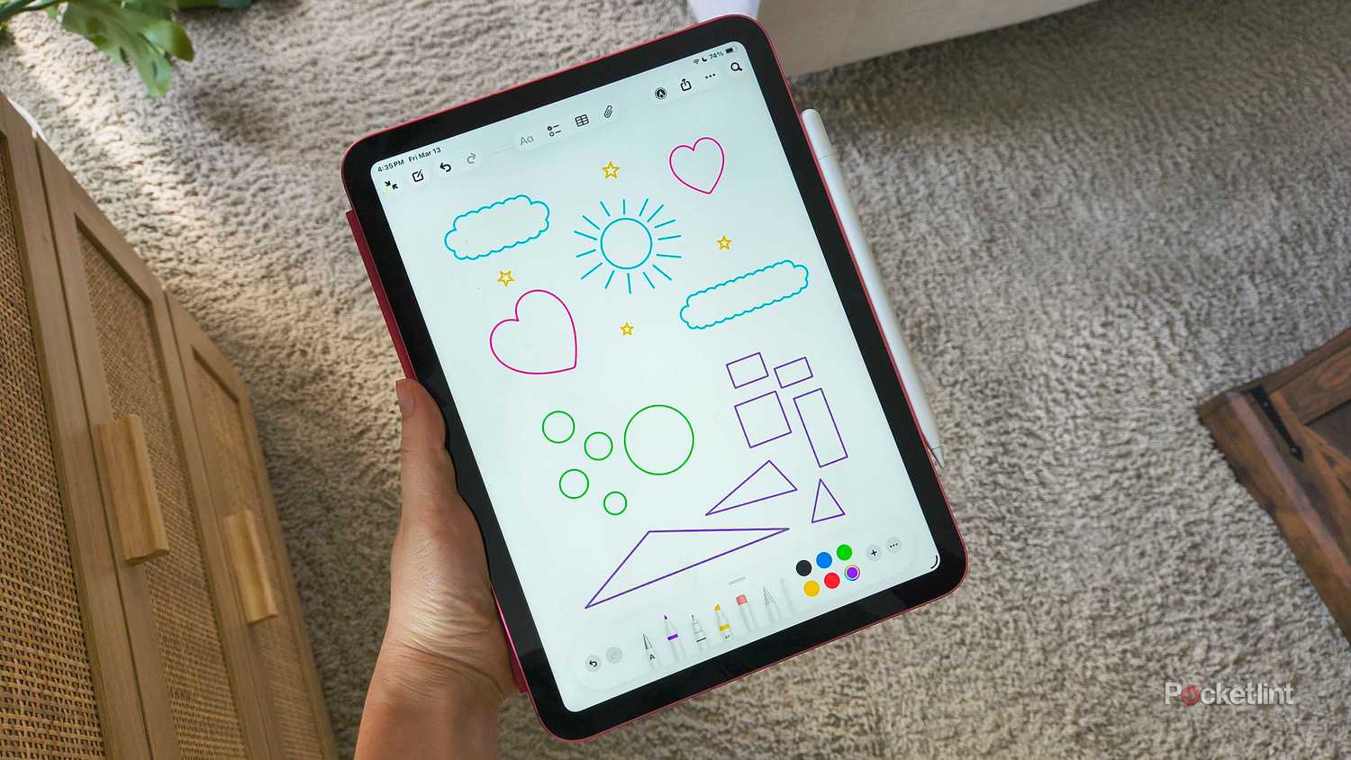 Creating perfect shapes on an iPad. 
