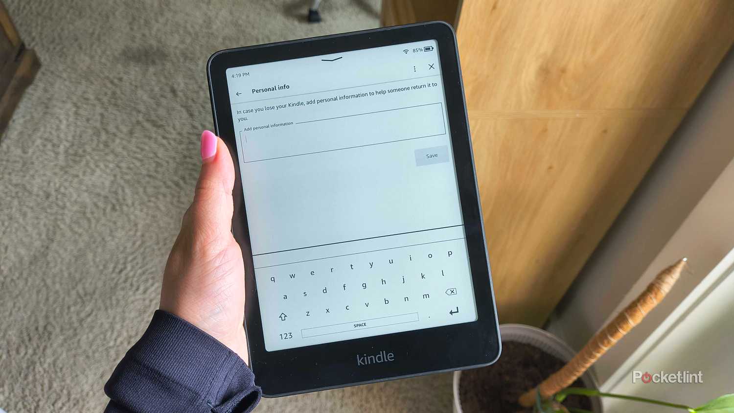 Leaving a personal note on a Kindle. 
