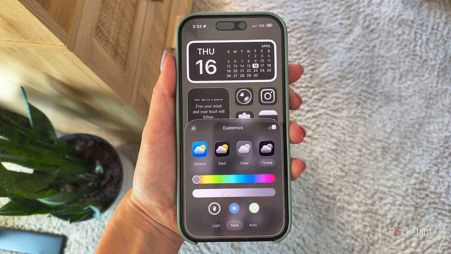 Customizing the iPhone's app tint. 