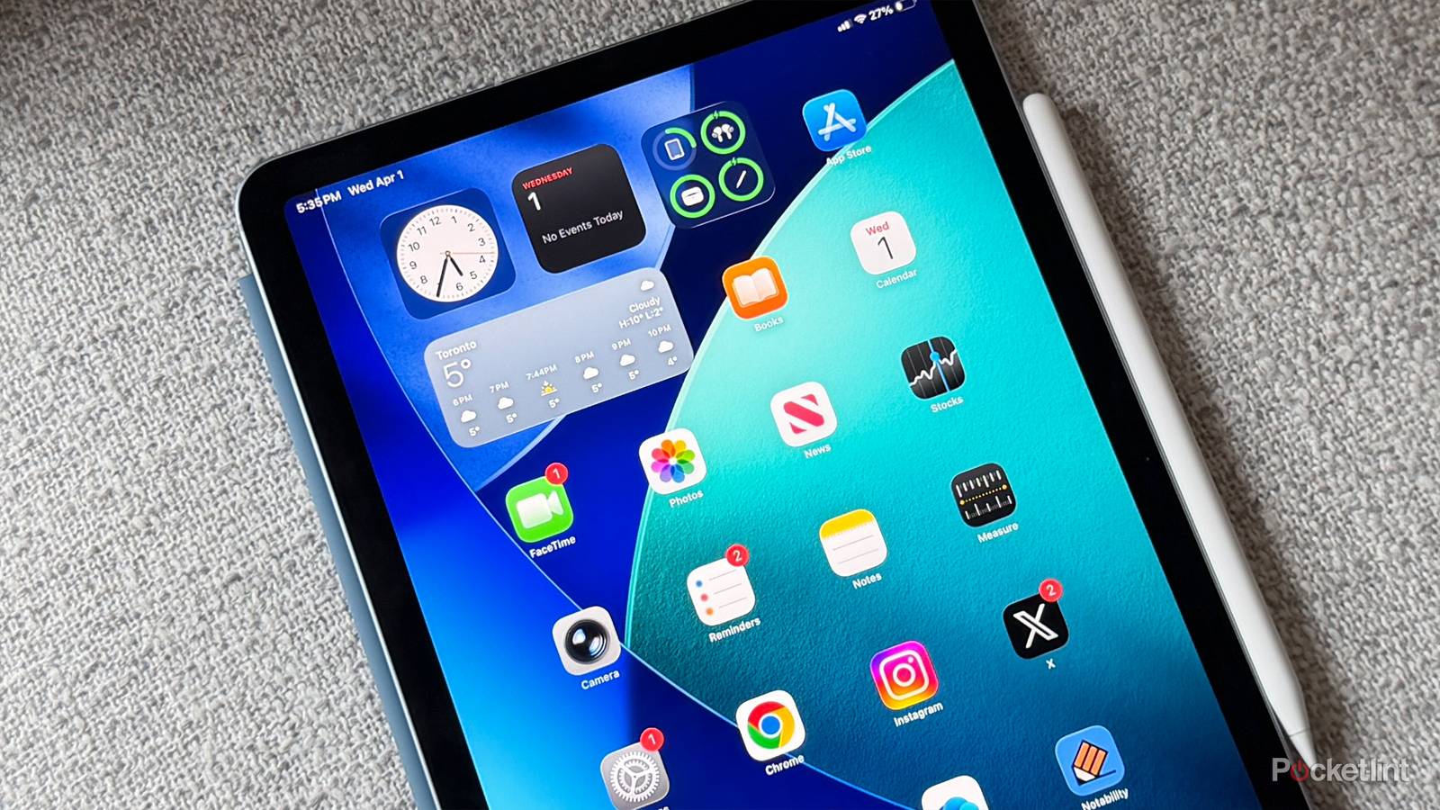 4 pointless Apple apps you can delete from your iPad right now 4 pointless Apple apps you can delete from your iPad right now