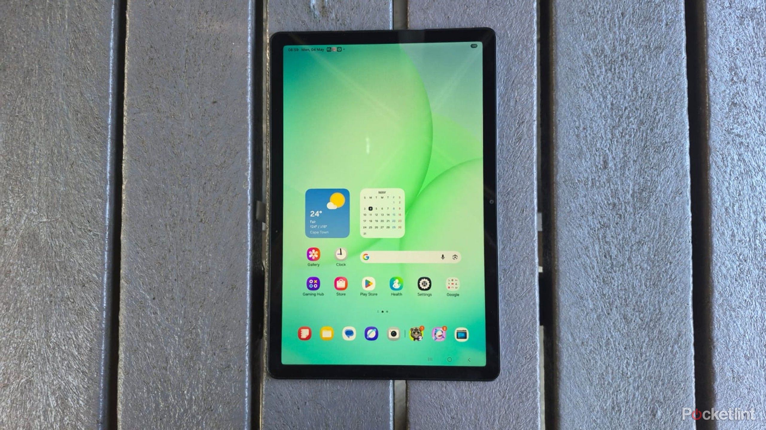 My 7 year old Android tablet beats an iPad and I’m tired of pretending it doesn’t