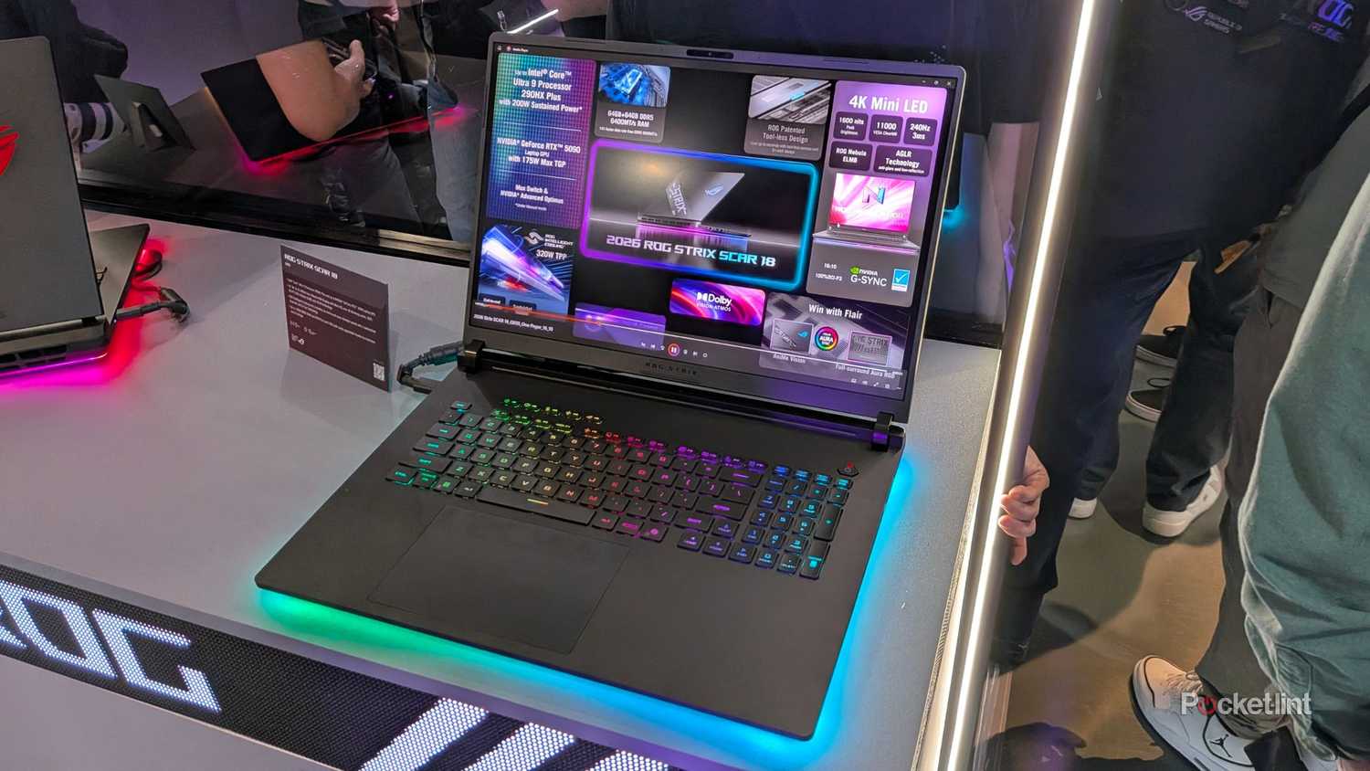 ASUS ROG Strix Scar 18 (2026) hands-on 1