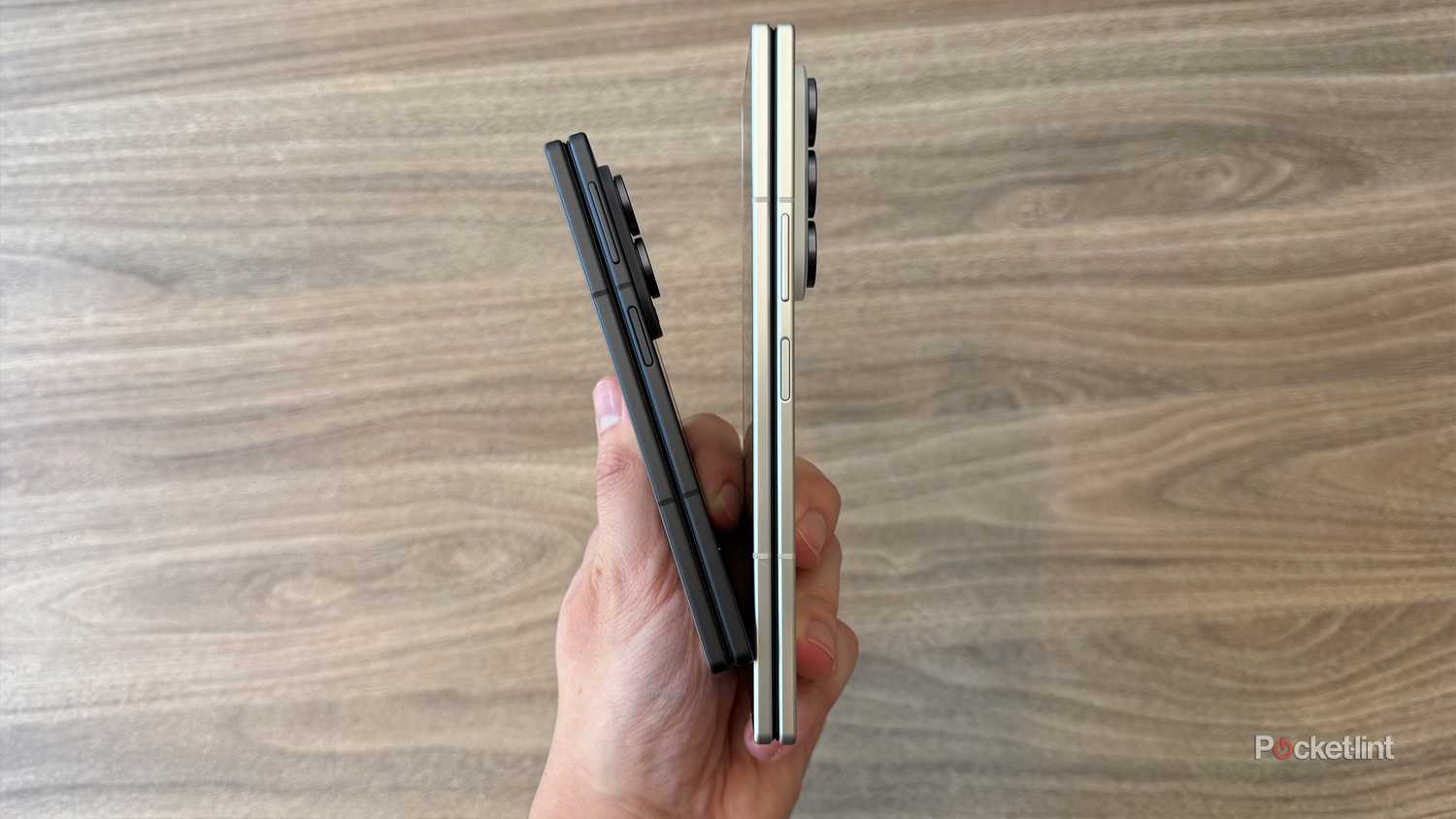 Galaxy Z Fold 8 and Z Fold 8 Ultra side profile.