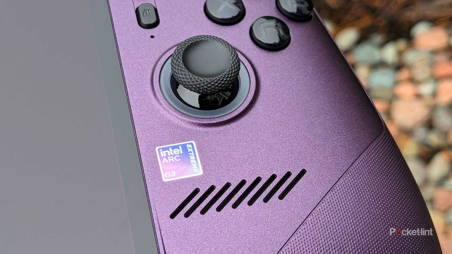 MSI Claw 8 EX AI+ beauty 3