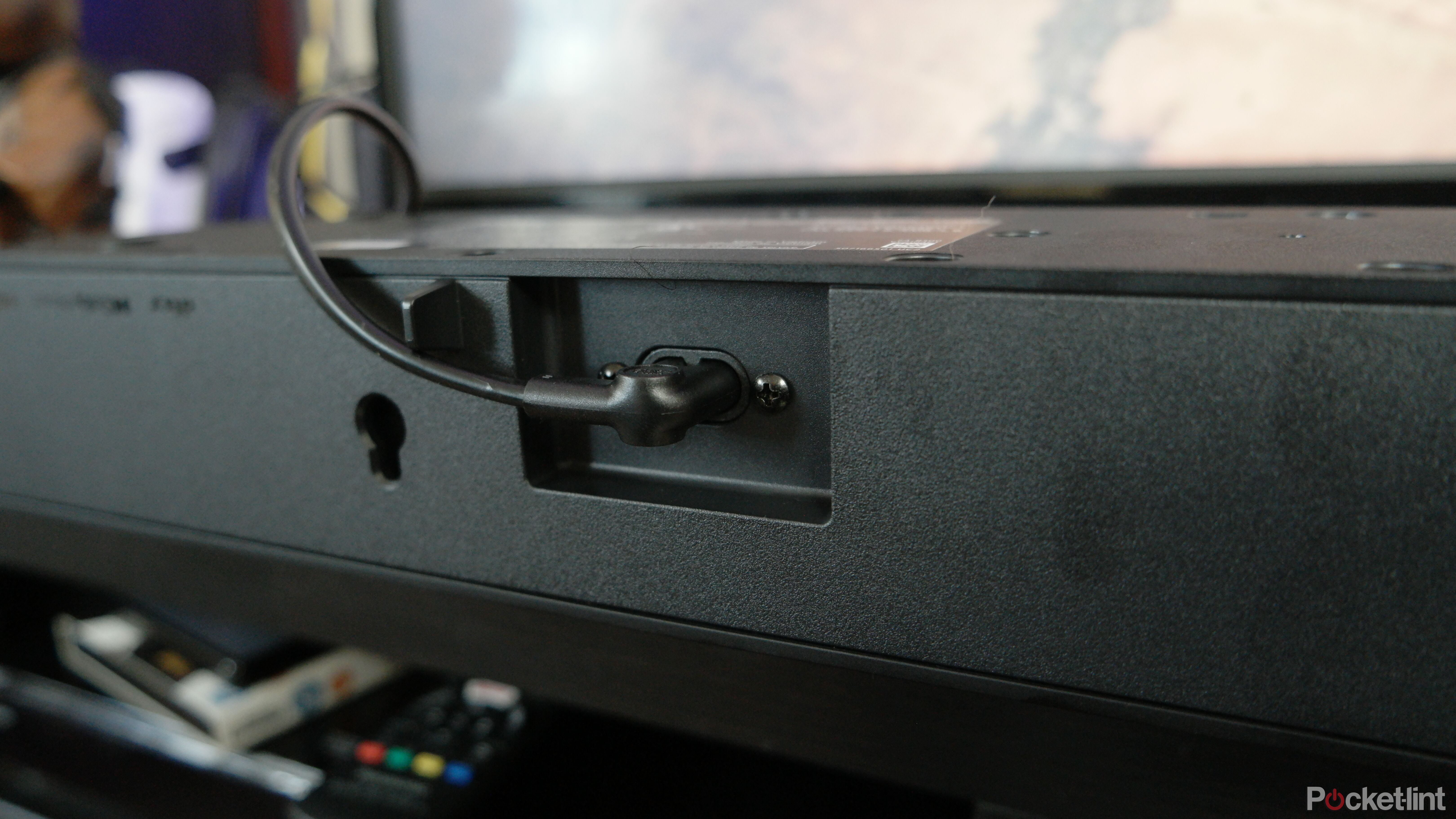 sony-bravia-theater-bar-5-power-port