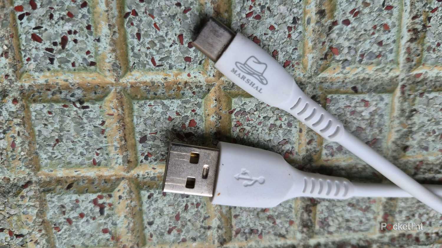 Short usb cable