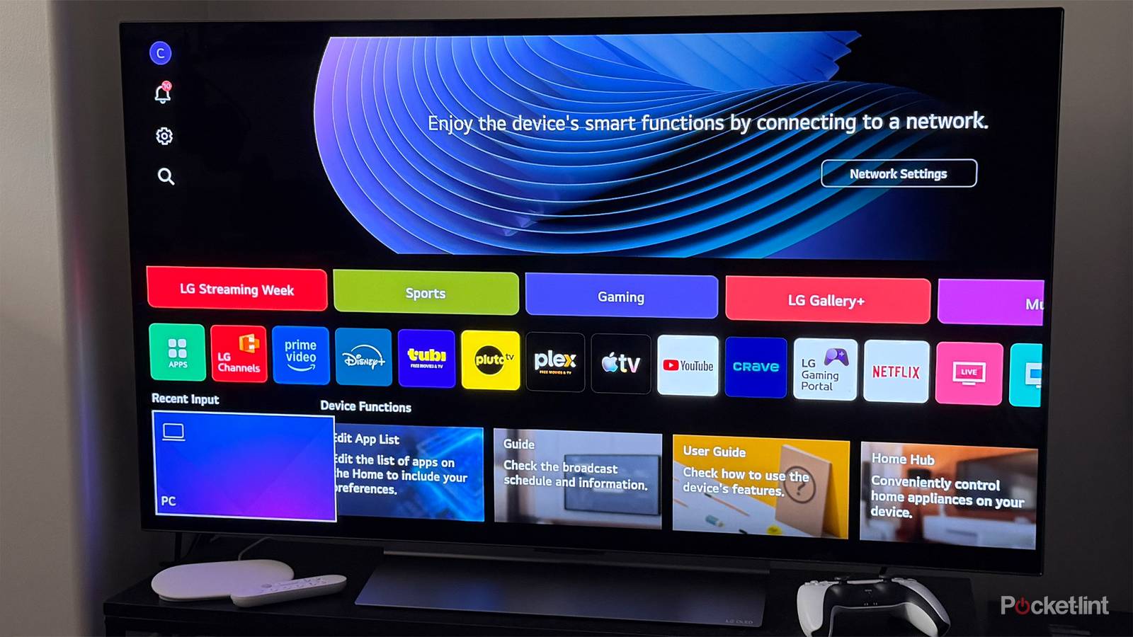 I turned my smart TV into a dumb TV, and I regret not doing it sooner