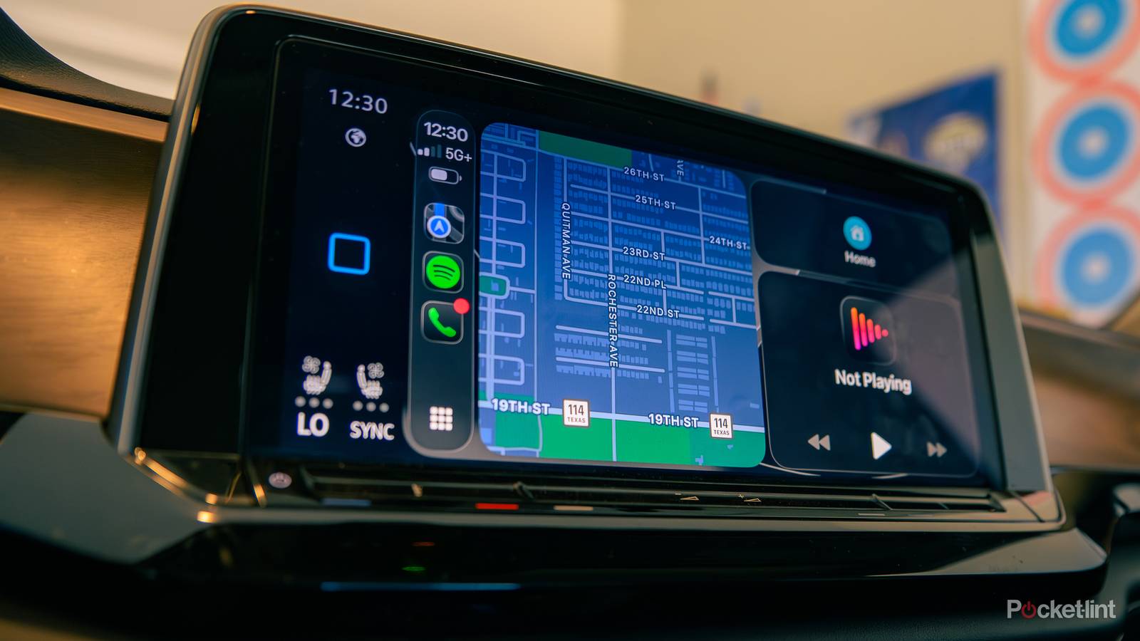 A still photo of the Apple CarPlay home screen.