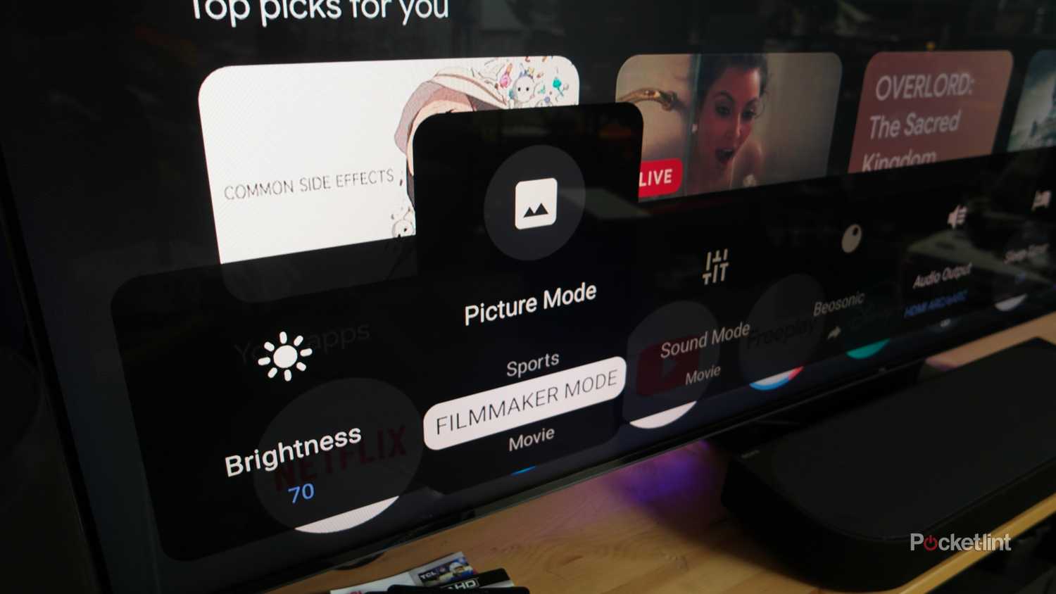 TCL QM7L Quick switch settiings shown at the bottom of the screen