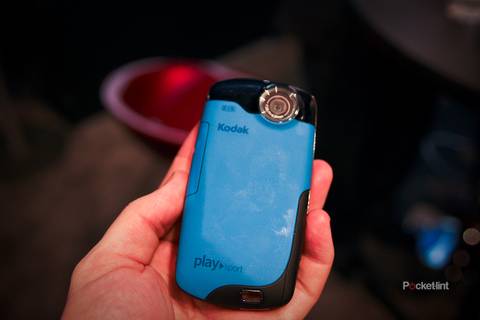 sd card kodak play sport